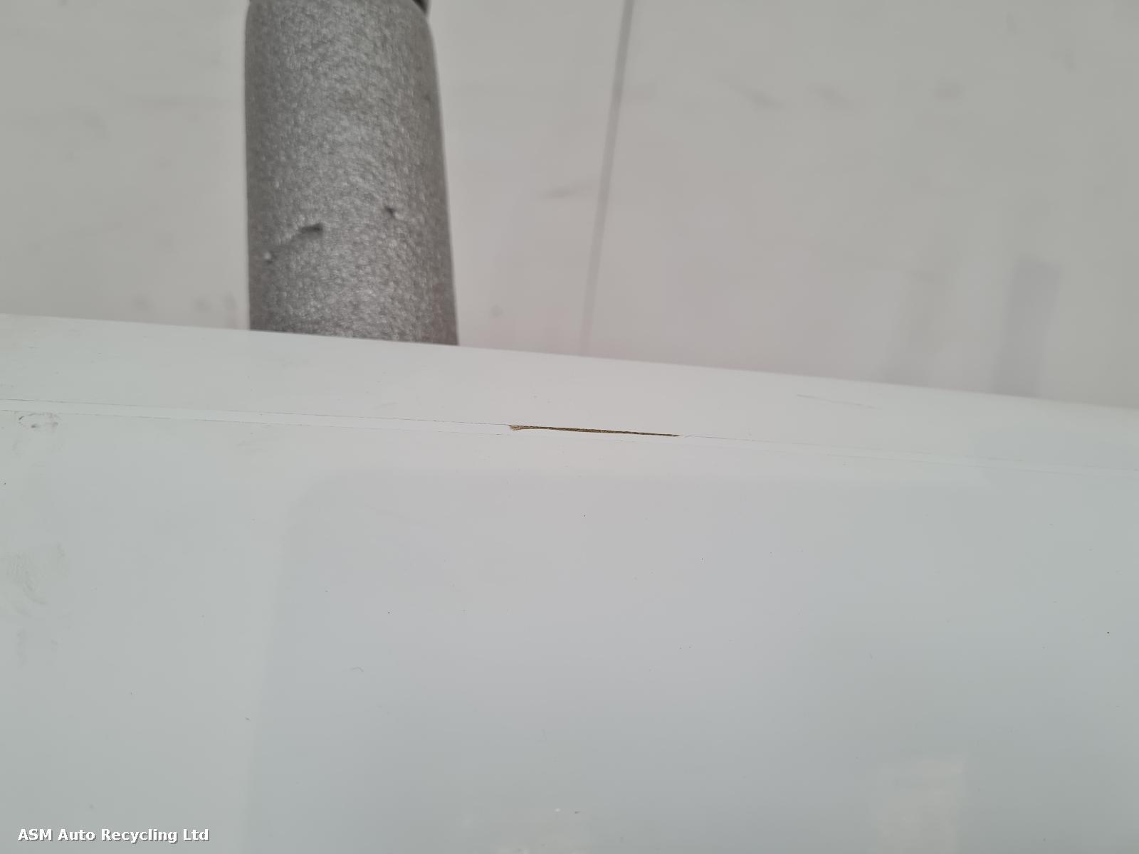 View Auto part R Wing Vauxhall Combo 2003