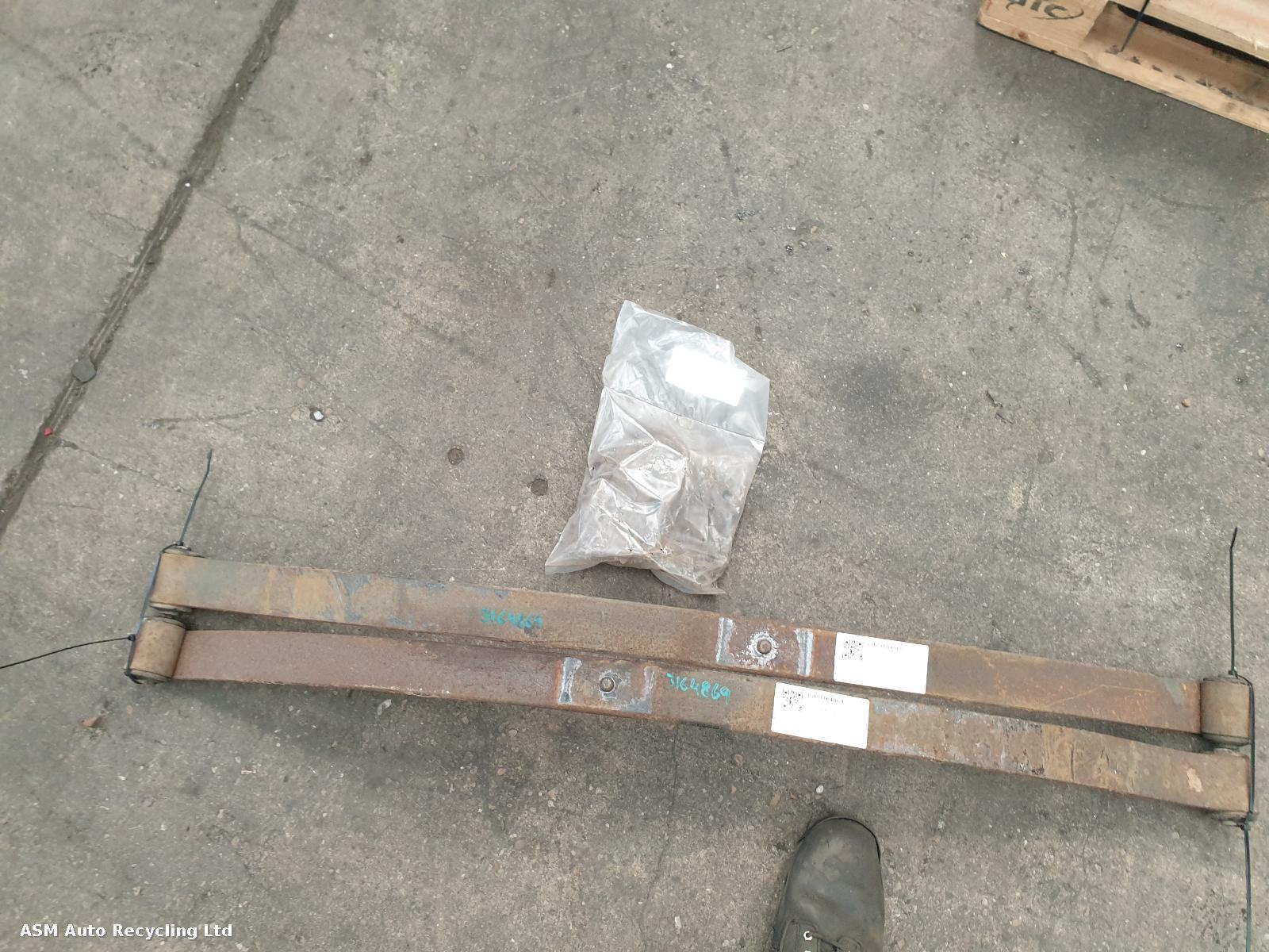 View Auto part R Leaf Spring Volkswagen Caddy 2012