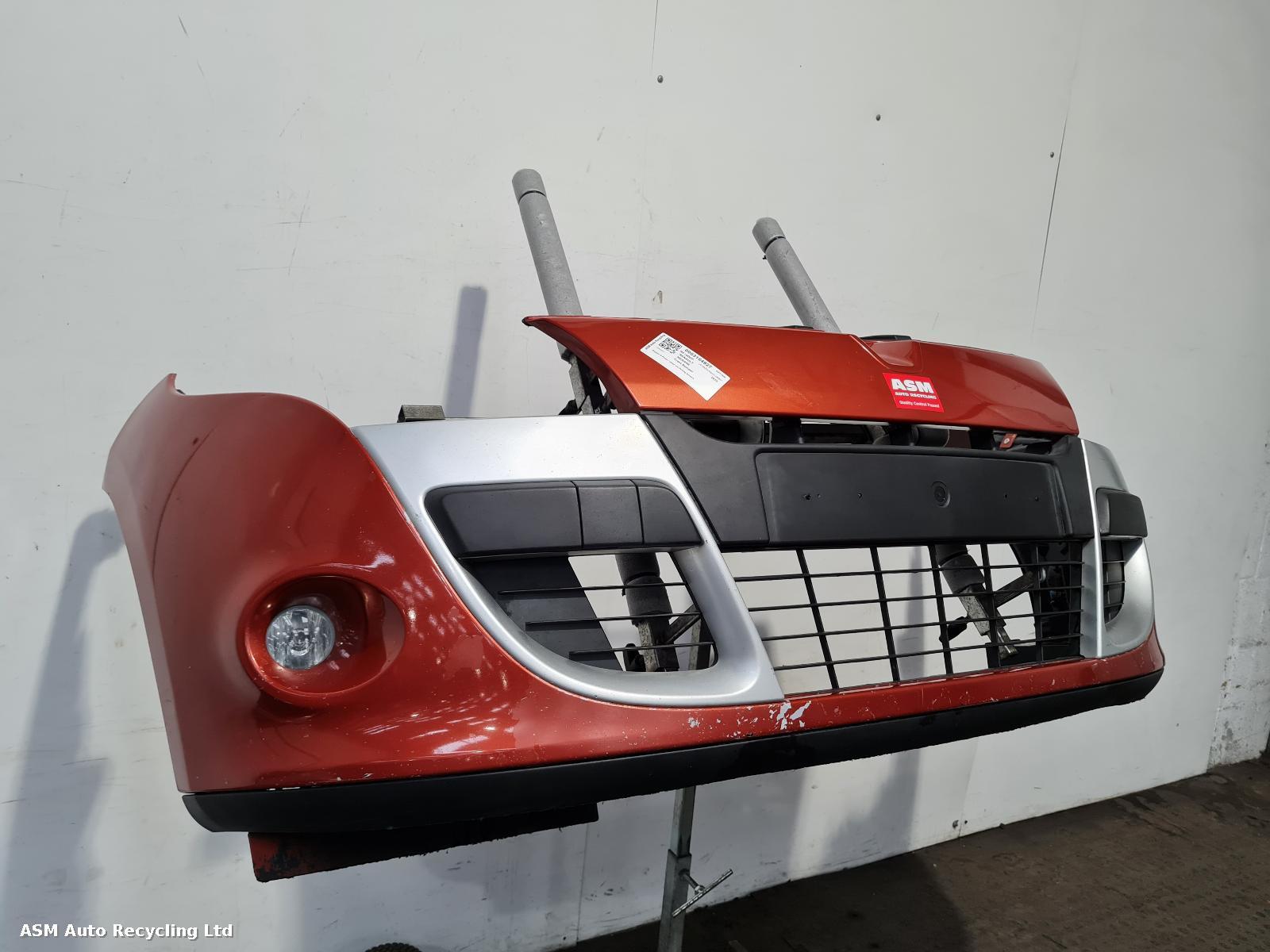 View Auto part Front Bumper Renault Megane 2010