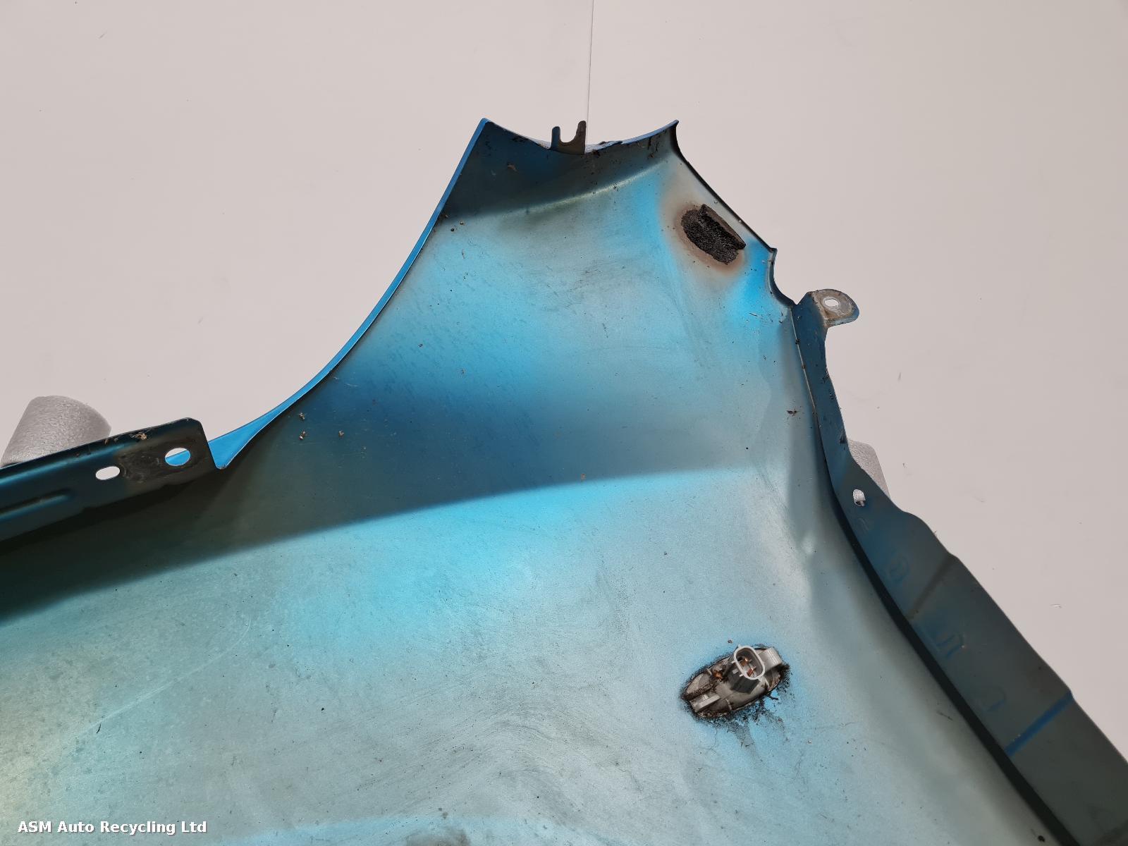 View Auto part R Wing Mazda 3  2010