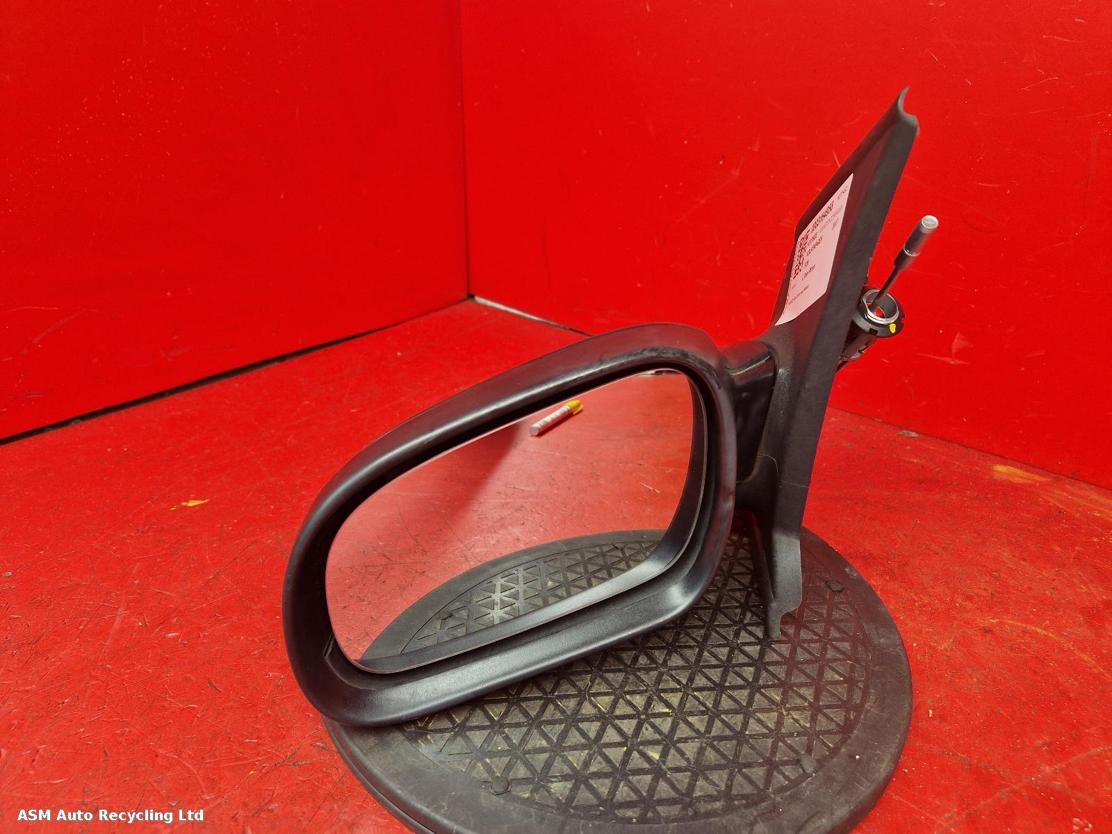 View Auto part L Door Mirror Volkswagen Fox 2007