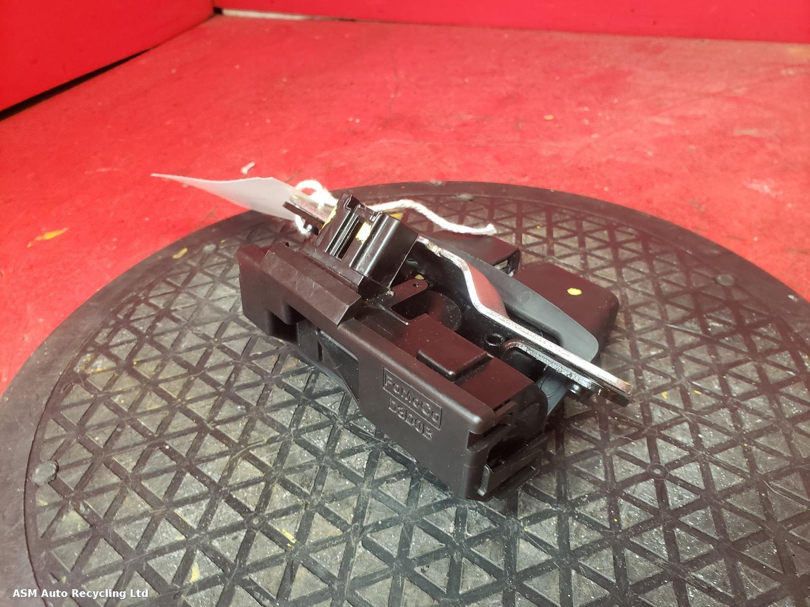 View Auto part Bootlid/Tailgate Lock Ford Fiesta 2013