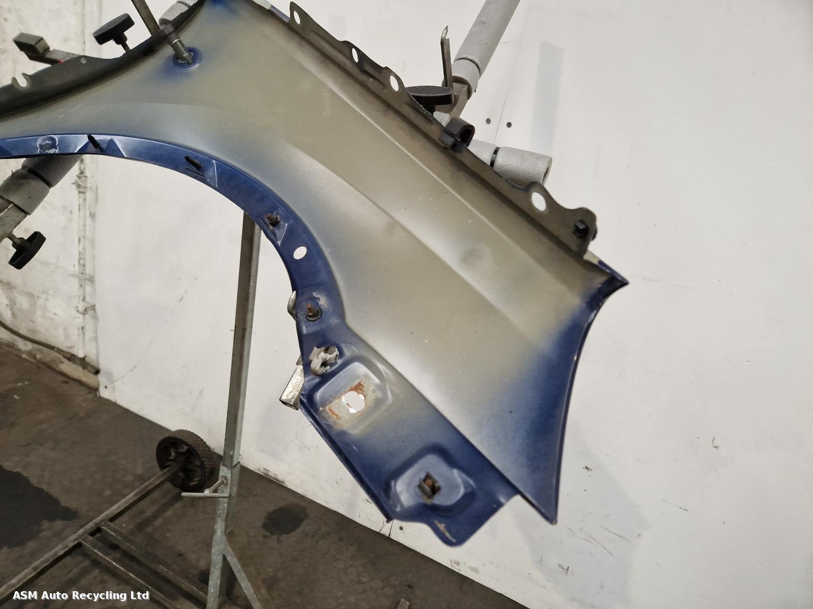 View Auto part L Wing Vauxhall Combo 2006
