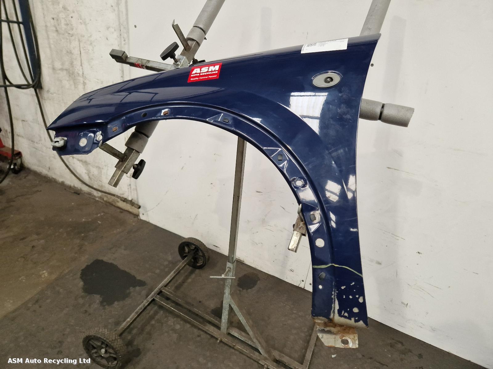 View Auto part L Wing Vauxhall Combo 2006