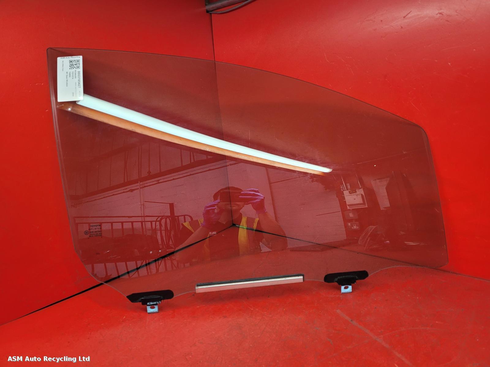 View Auto part RF Door Window Toyota Yaris 2008