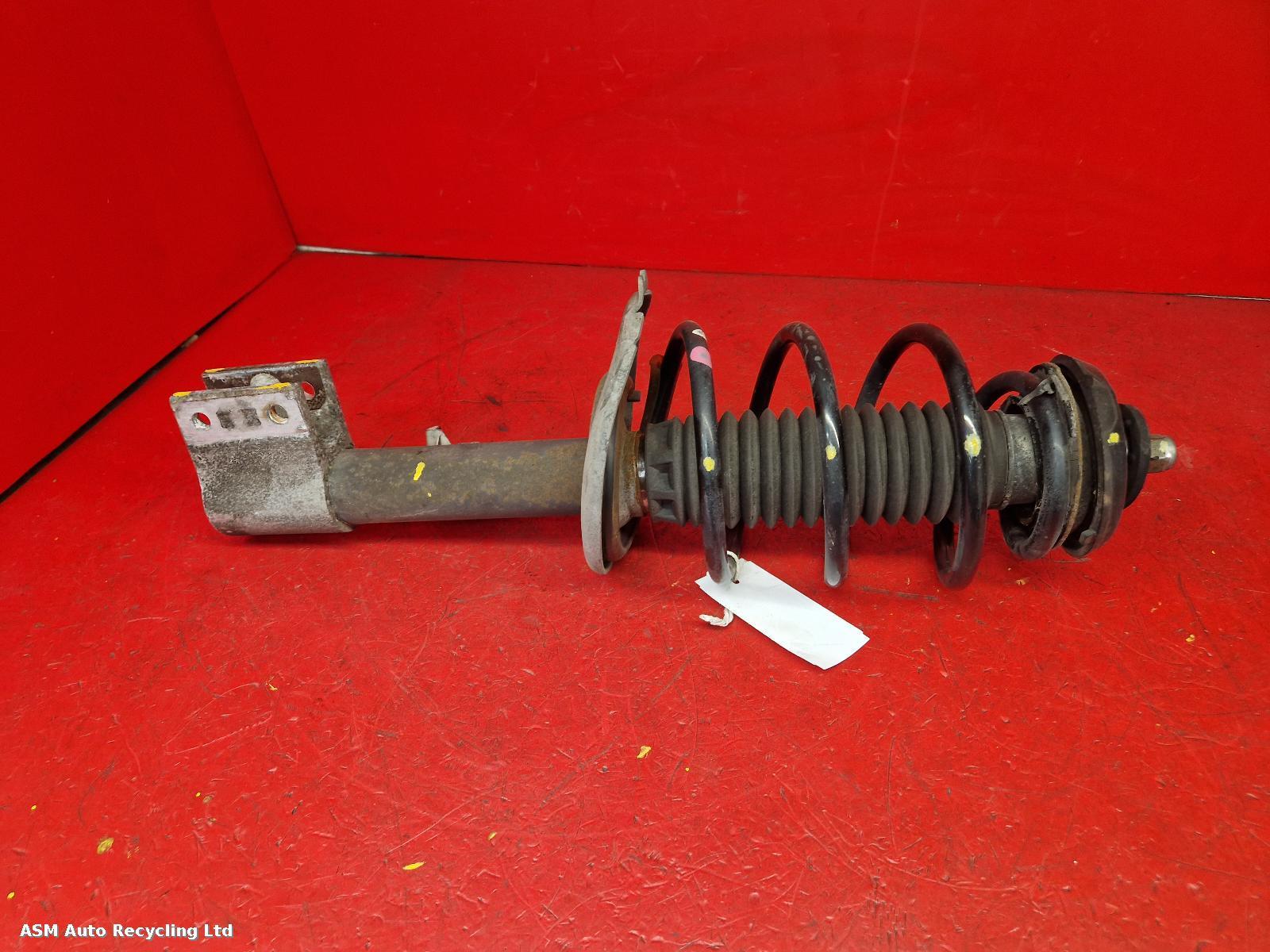 View Auto part RF Strut Peugeot 308 2010