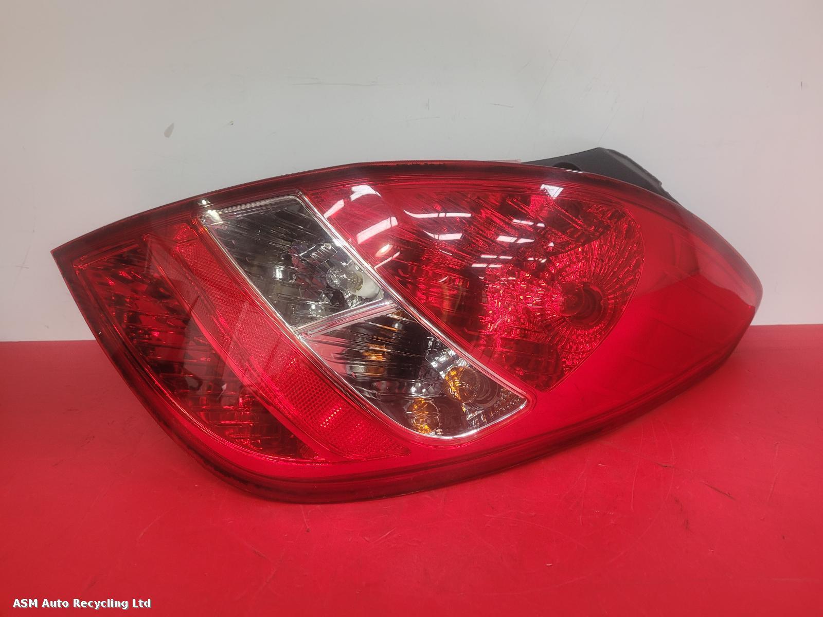 View Auto part R Taillight Hyundai I20 2010
