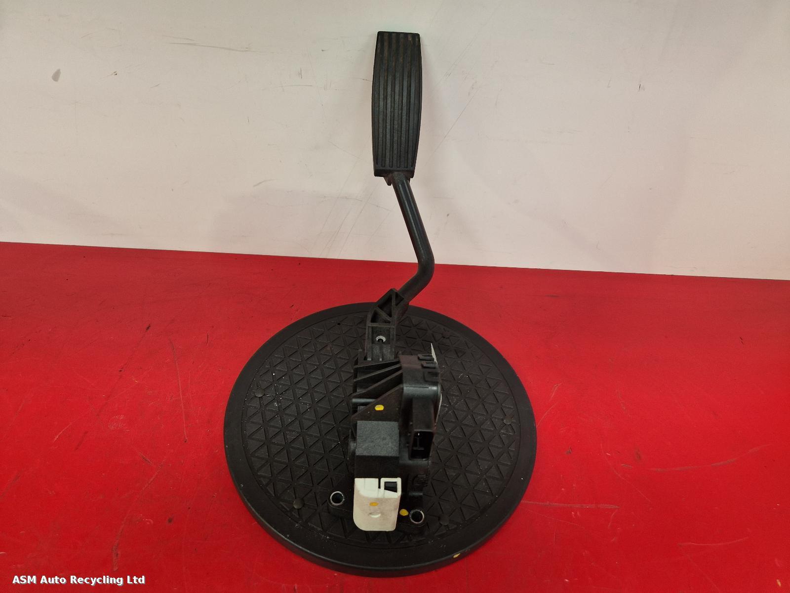 View Auto part Pedal Potentiometer Vauxhall Corsa 2010