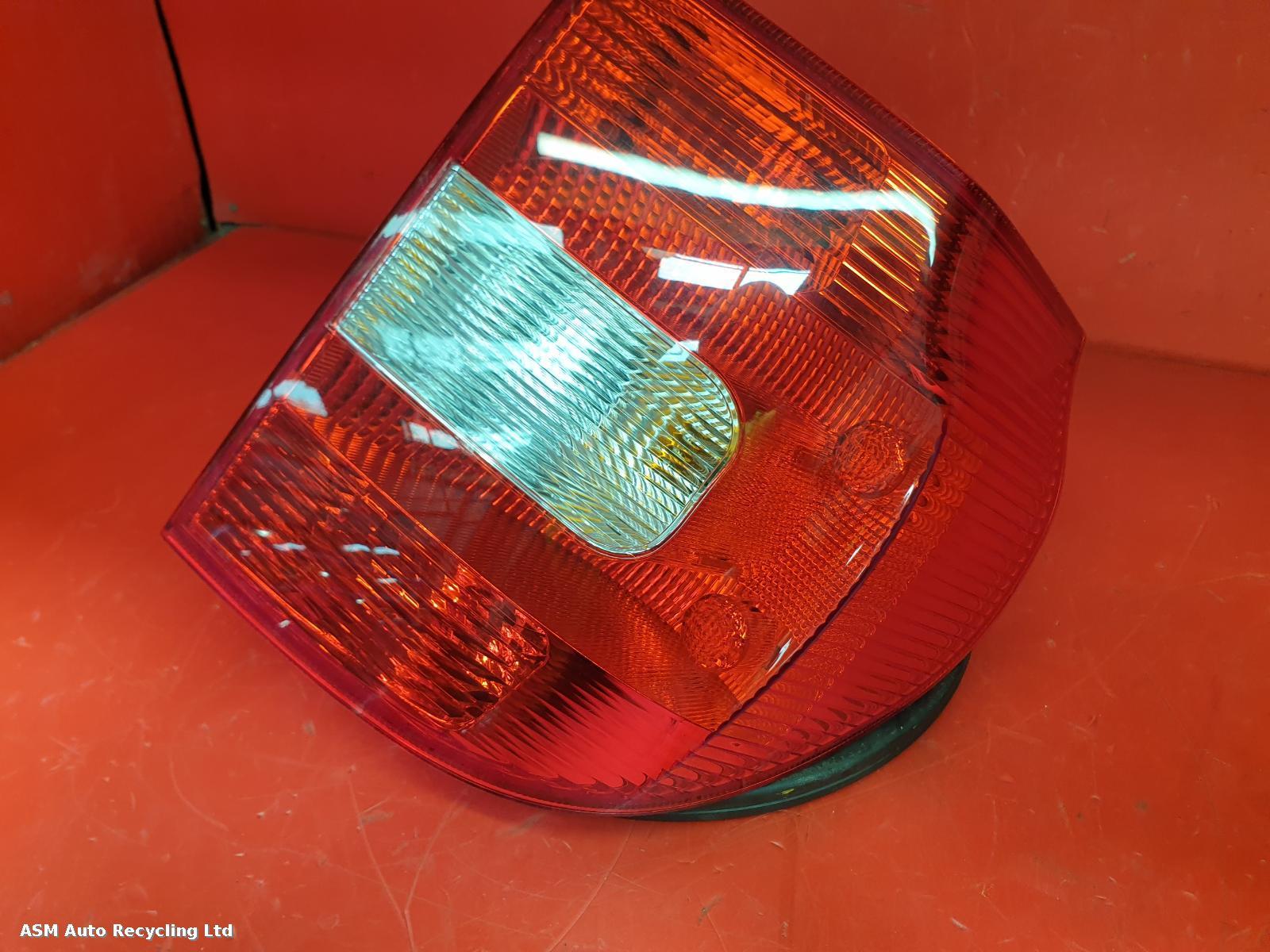 View Auto part R Taillight Skoda Yeti 2011