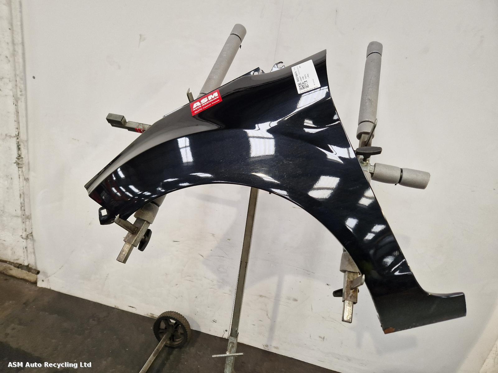 View Auto part L Wing Ford Fiesta 2009