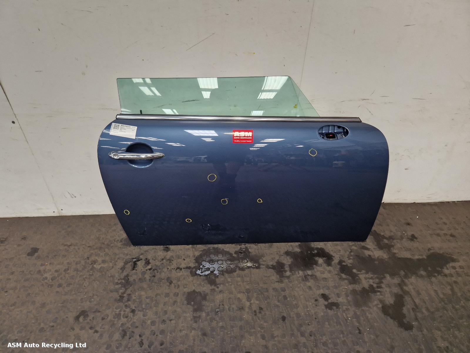 View Auto part R Front Door Mini (bmw) Mini 2010