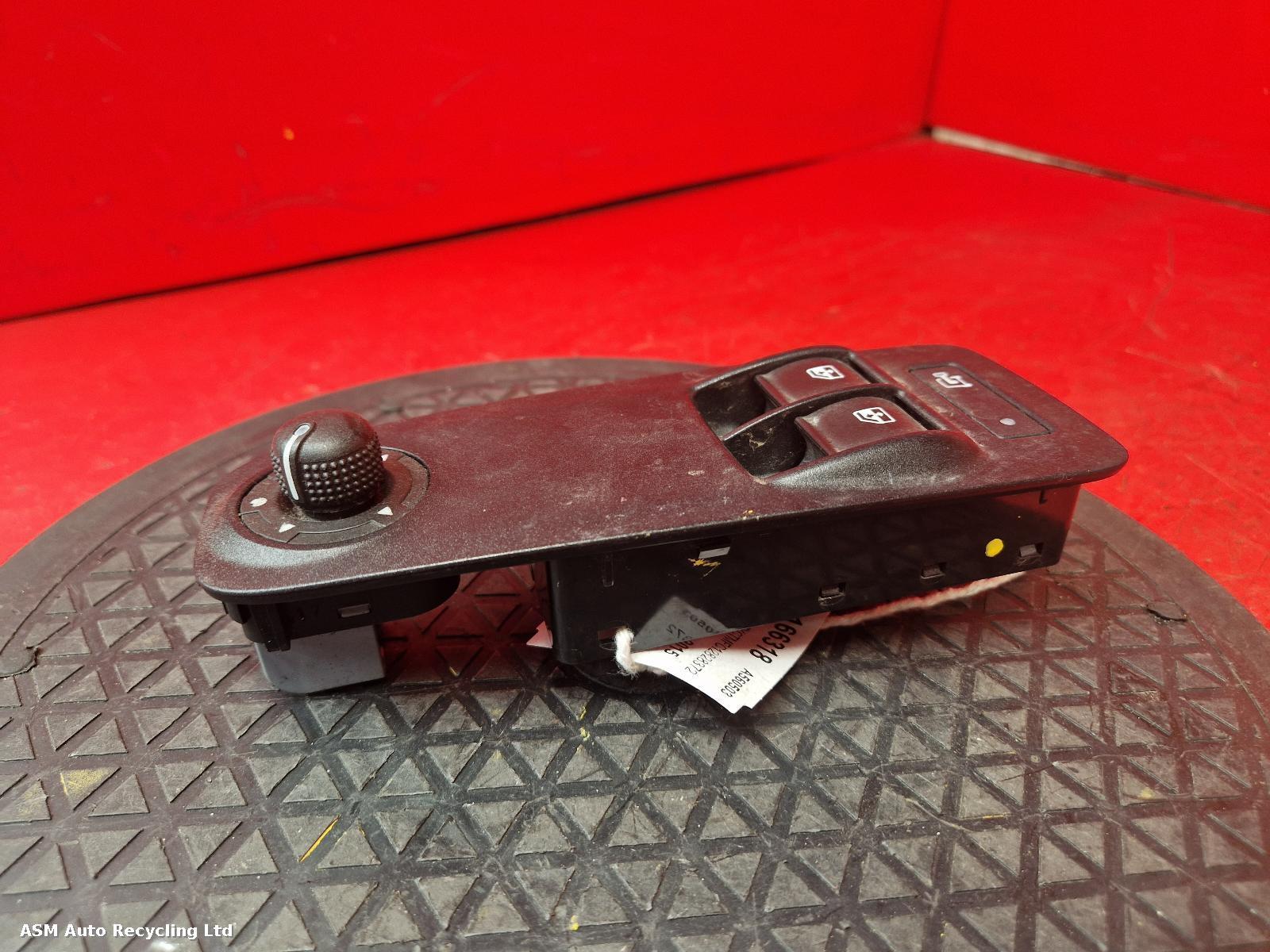 View Auto part Elect. Window Switch Citroen Relay/jumper 2015