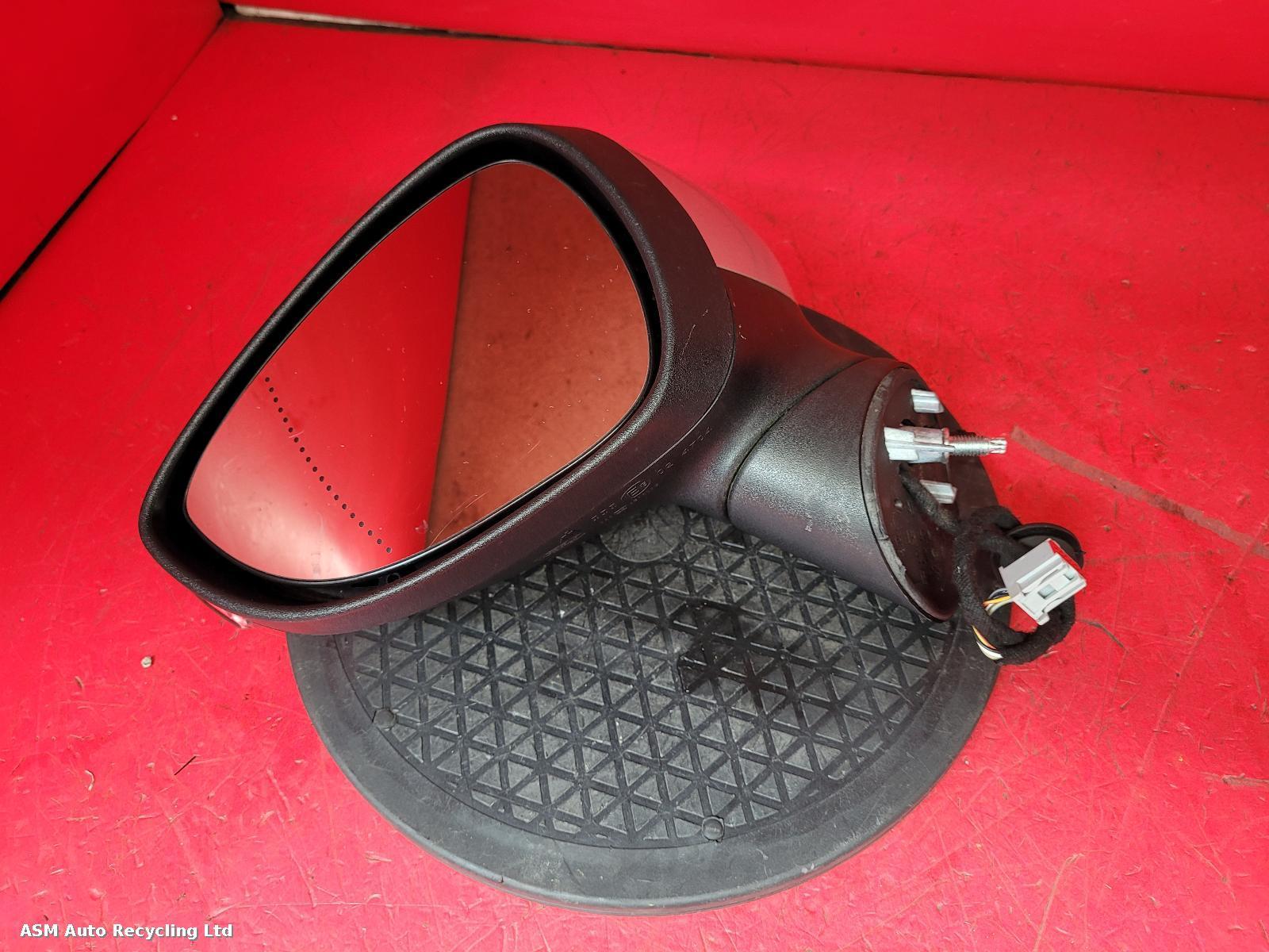 View Auto part L Door Mirror Ford Fiesta 2009
