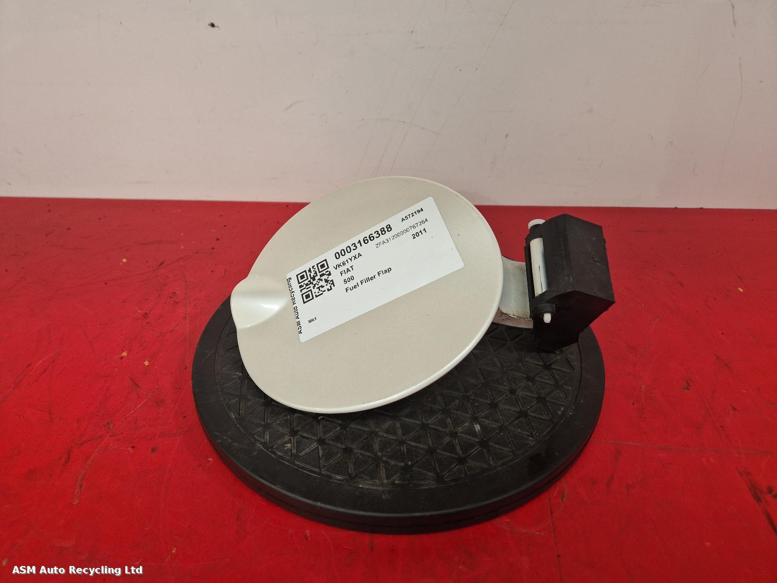 View Auto part Fuel Filler Flap Fiat 500 2011
