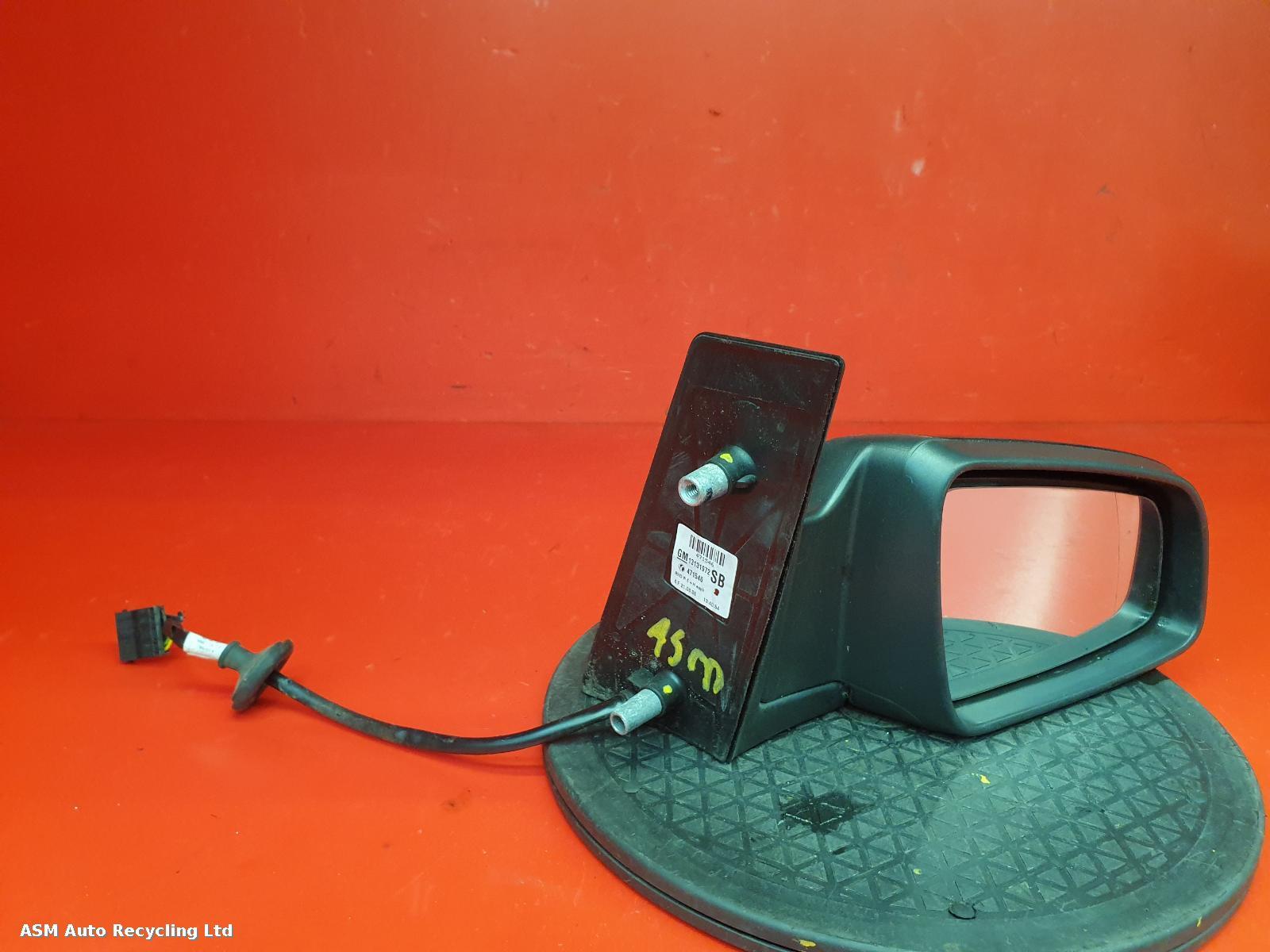 View Auto part R Door Mirror Vauxhall Zafira 2008