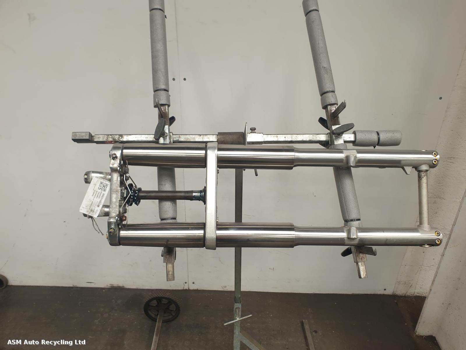 View Auto part FORKS Triumph Bonneville America 2008