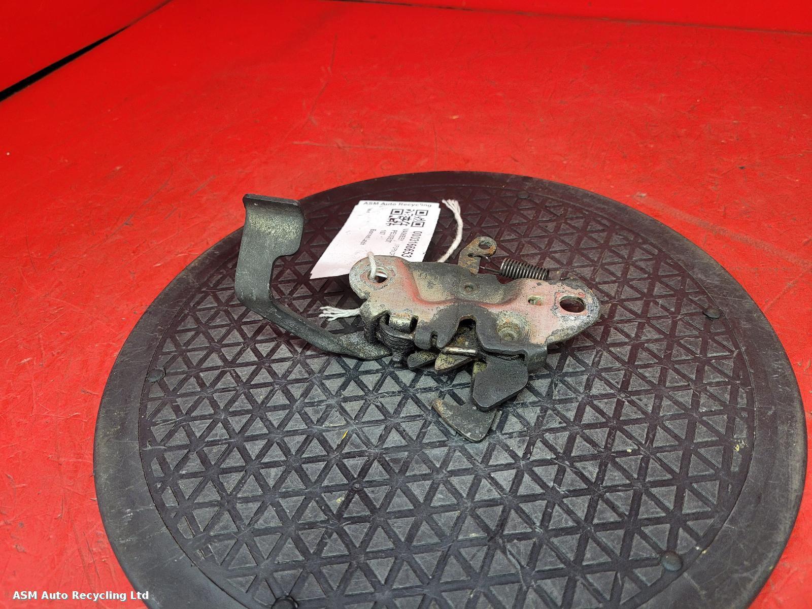 View Auto part Bonnet Latch Peugeot 107 2006