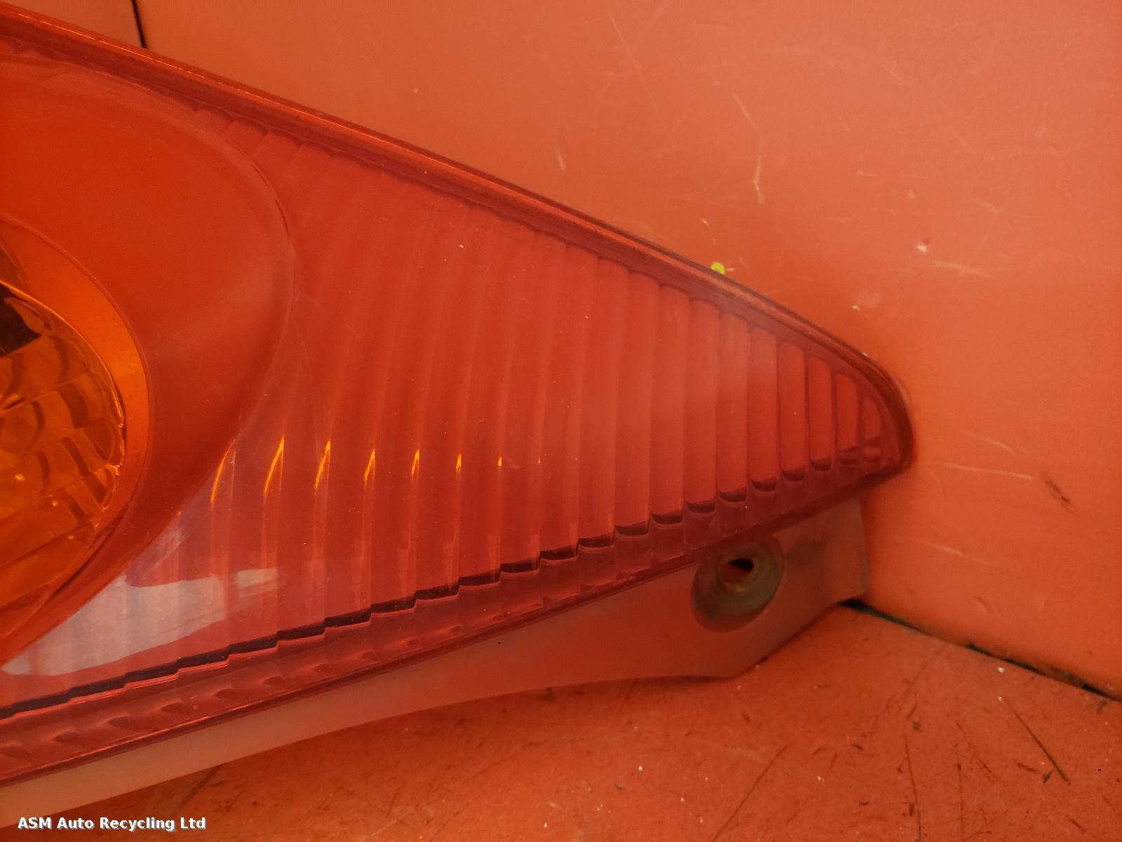 View Auto part L Taillight Peugeot 107 2006