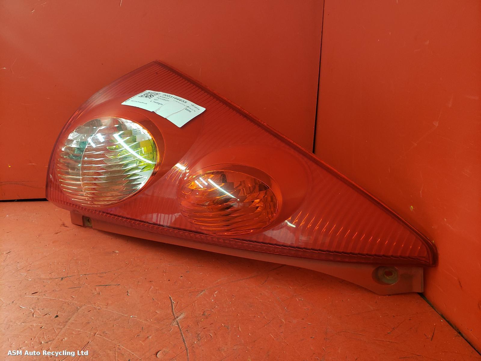 View Auto part L Taillight Peugeot 107 2006