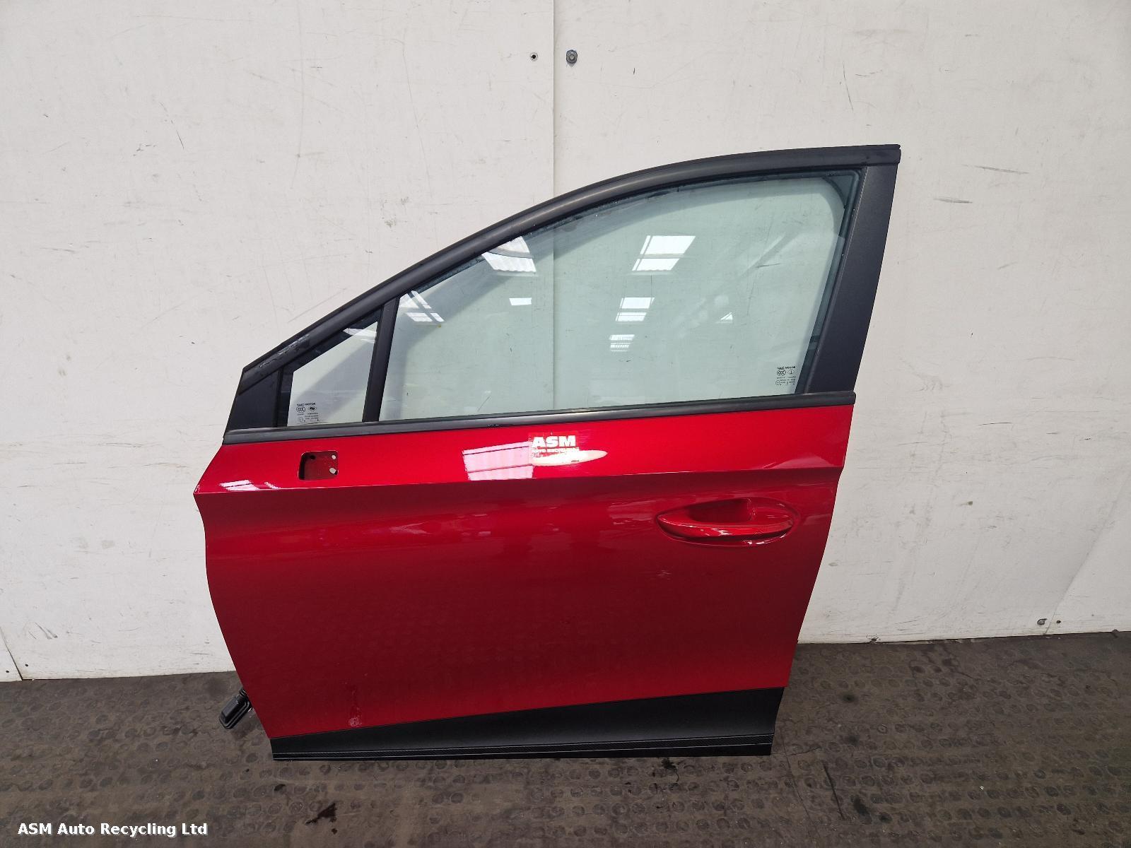 View Auto part L Front Door Mg Mg4 2024