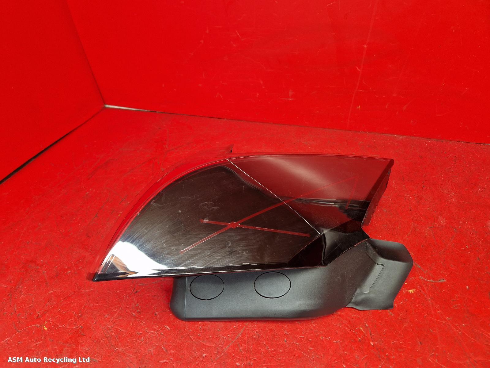 View Auto part L Taillight Mg Mg4 2024