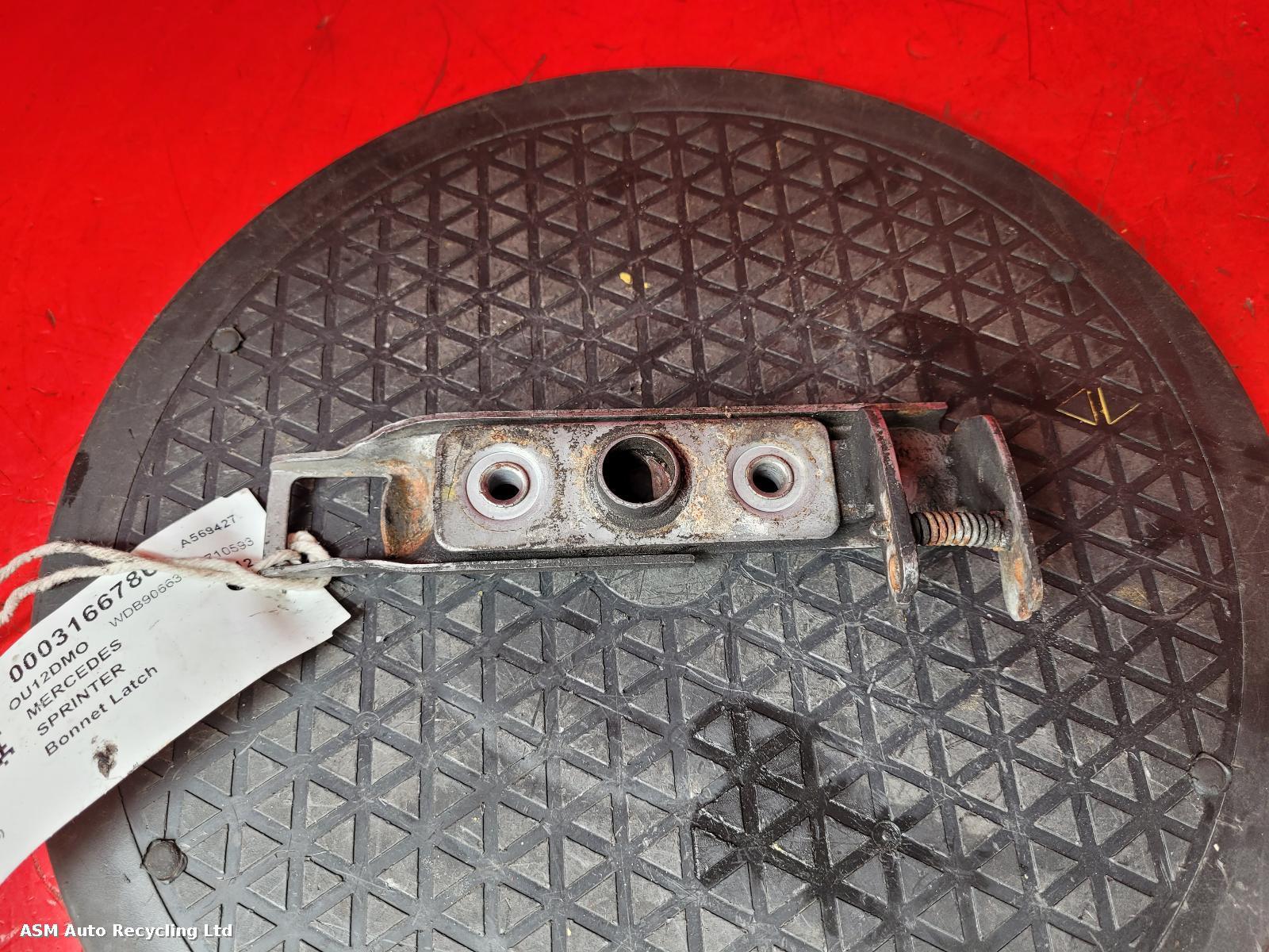 View Auto part Bonnet Latch Mercedes Sprinter 2012