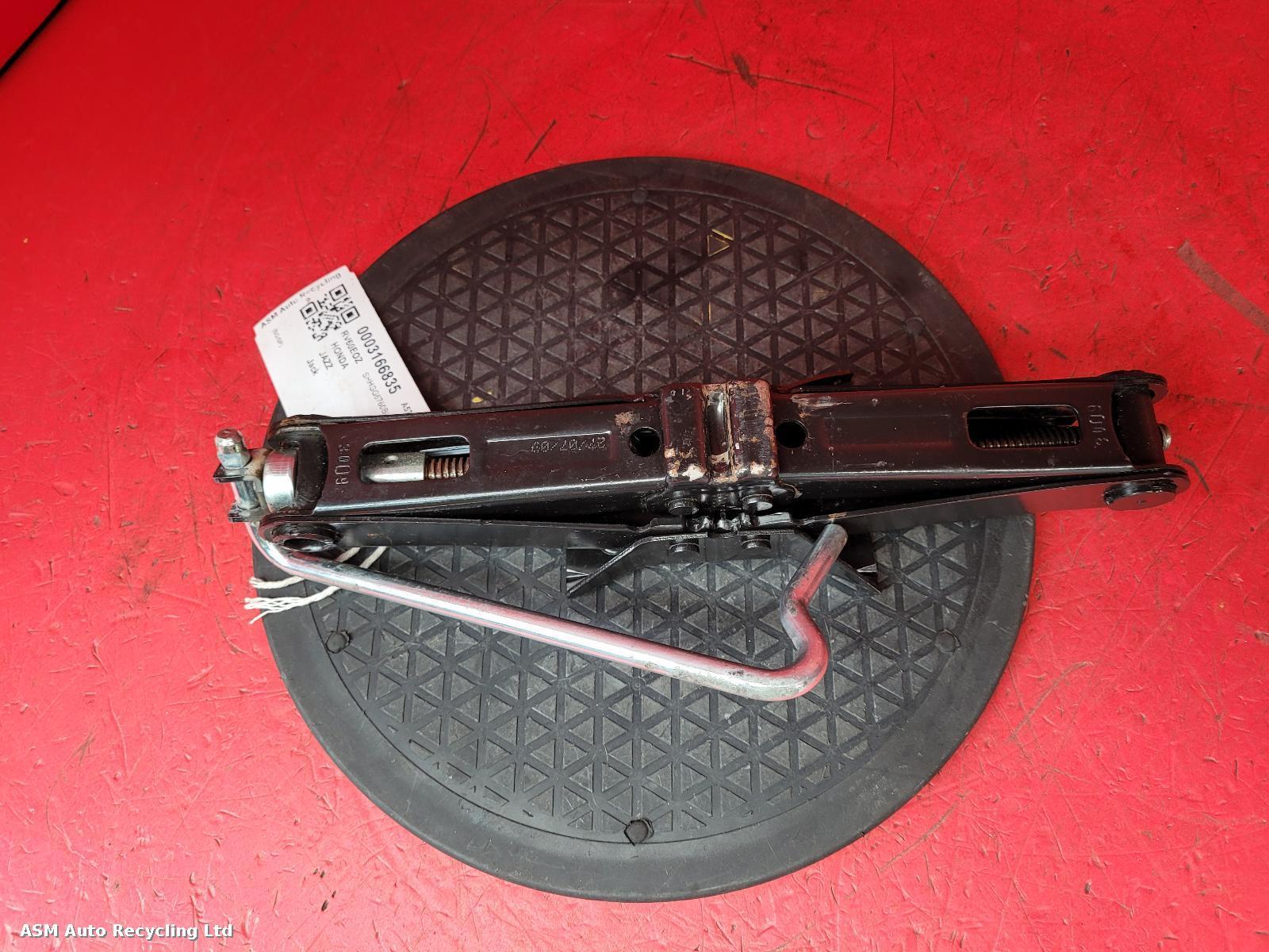 View Auto part Jack Honda Jazz 2010
