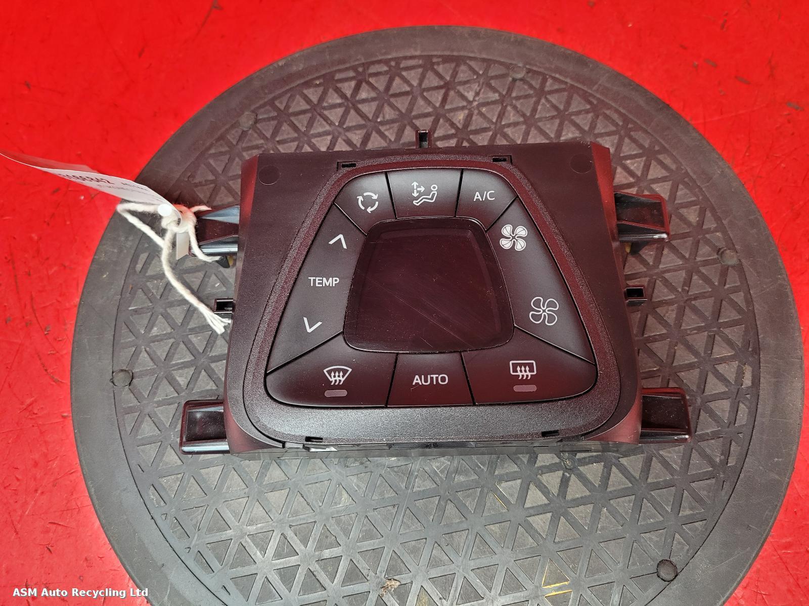 View Auto part Heater/AC Controller Toyota Aygo 2021