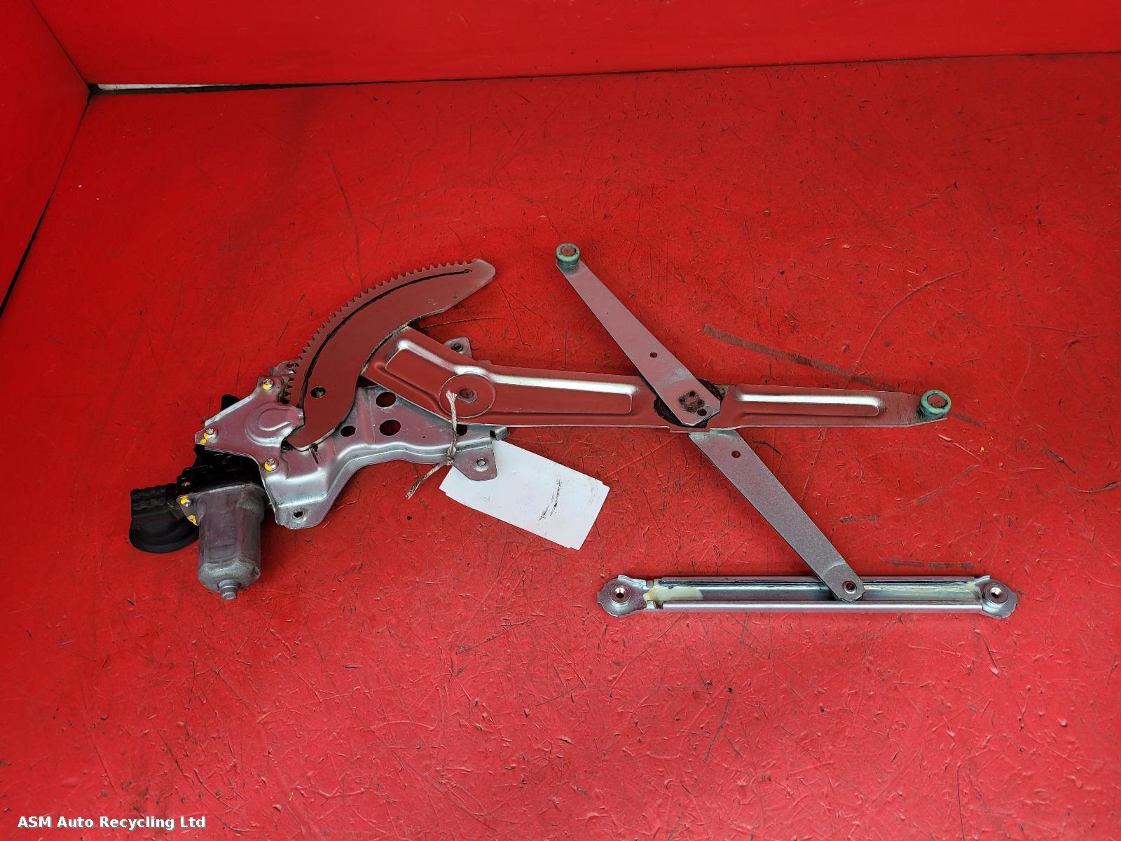 View Auto part RF Window Regulator Suzuki Swift 2008