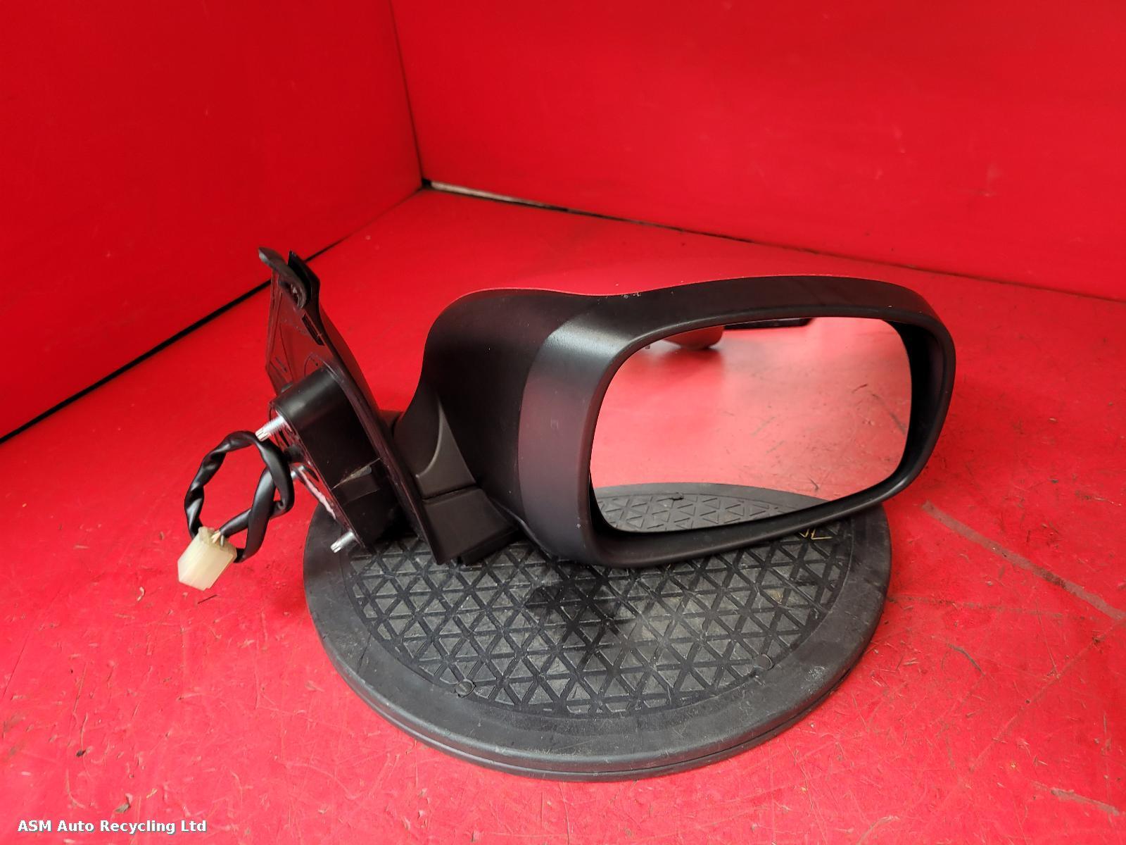 View Auto part R Door Mirror Suzuki Swift 2008