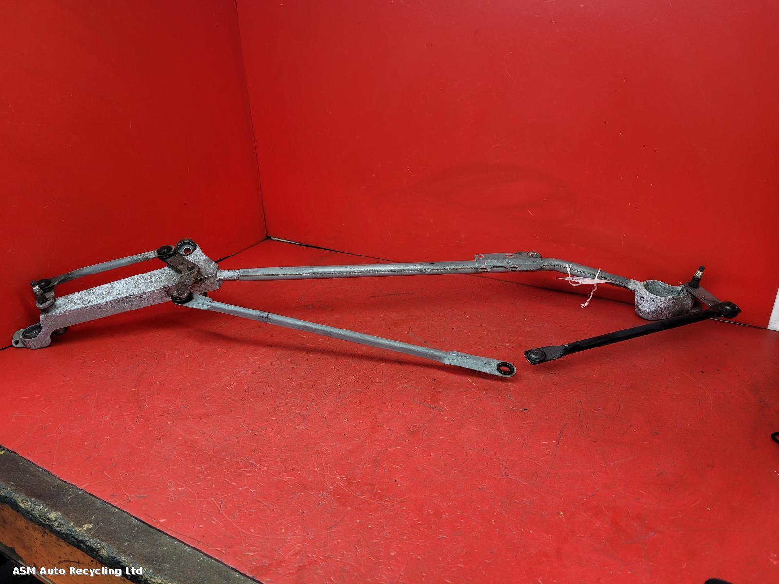 View Auto part Wiper Linkage Mercedes A Class 2011
