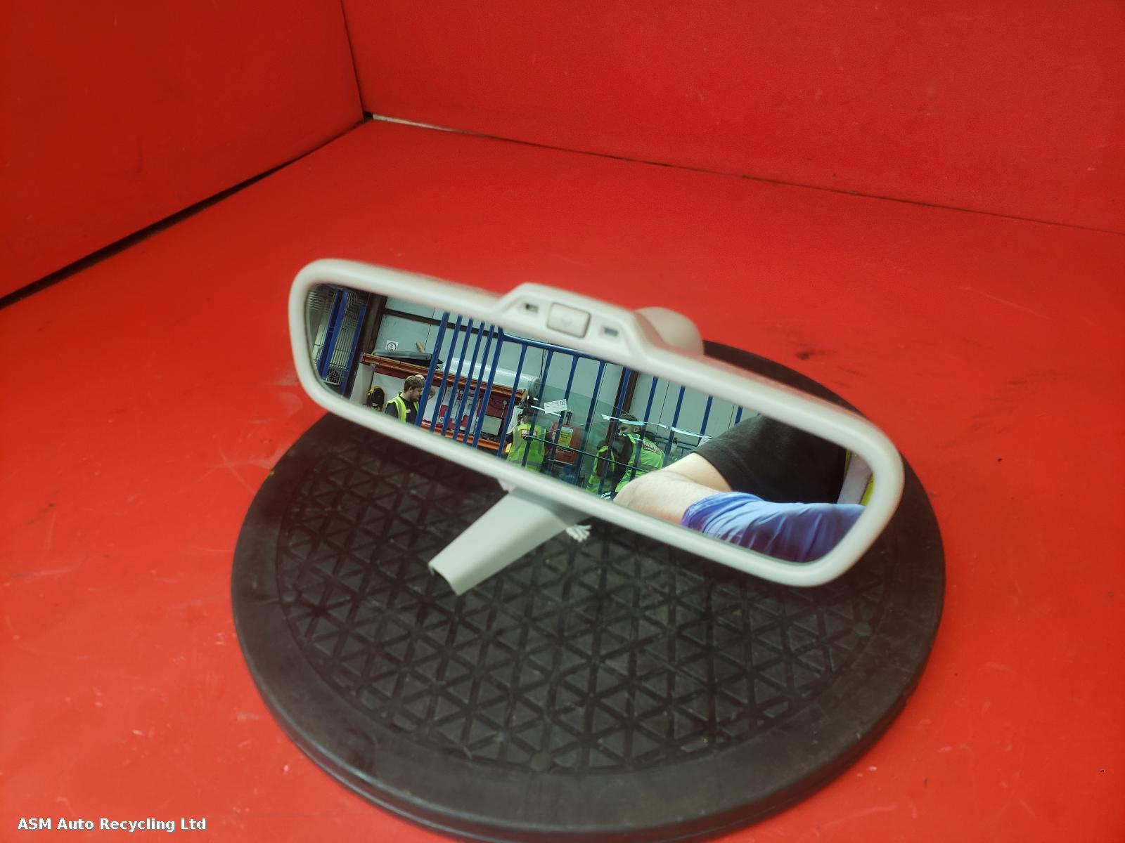 View Auto part Interior Mirror Audi A4 2008