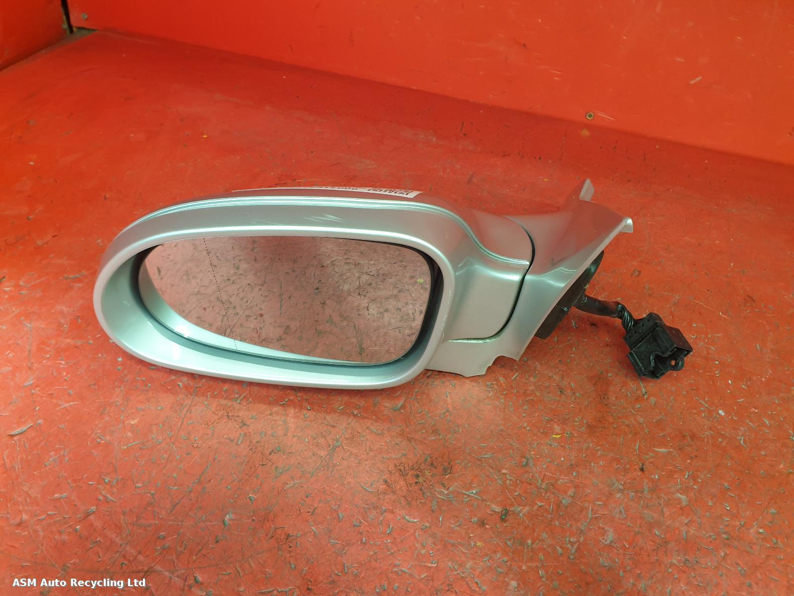 View Auto part L Door Mirror Mercedes Clk 2004