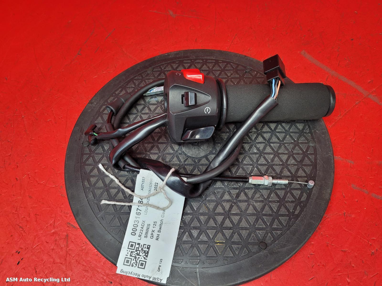 View Auto part RH Switch Gear Sinnis Gpx 125 2022