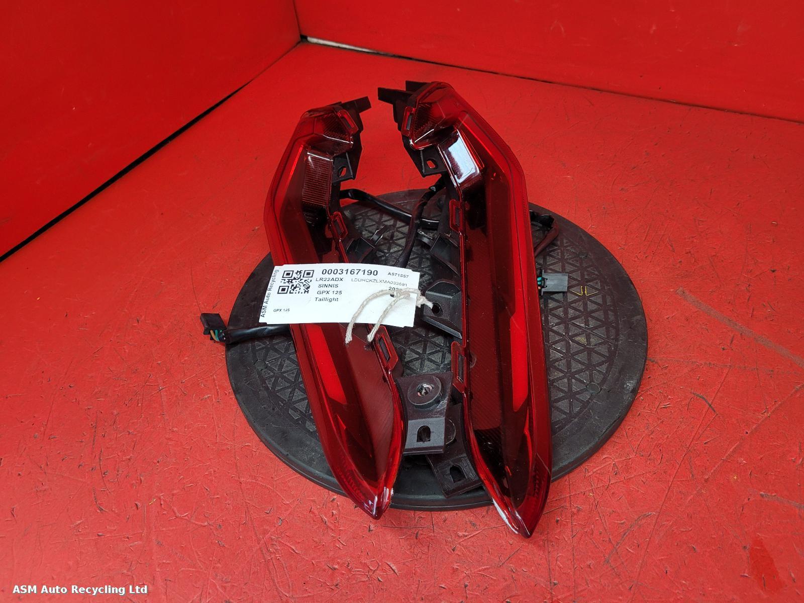 View Auto part Taillight Sinnis Gpx 125 2022