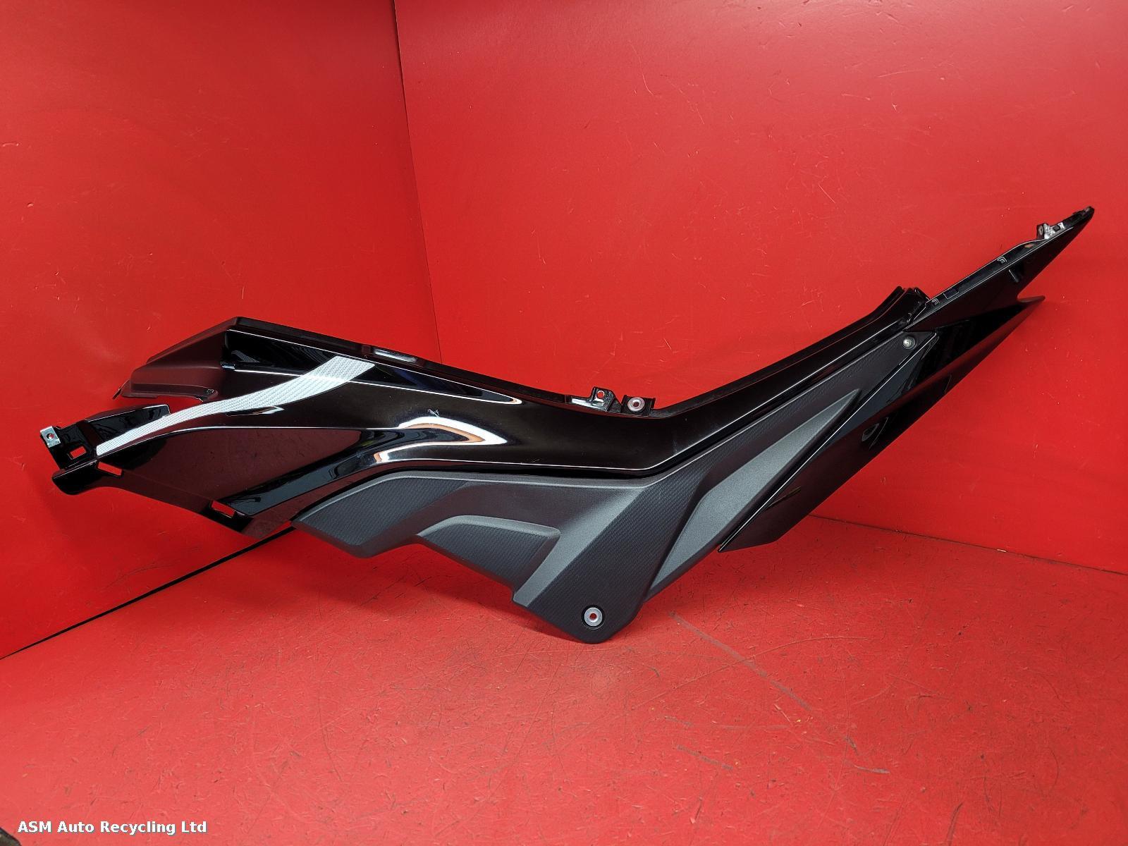 View Auto part Side Panel Left Sinnis Gpx 125 2022