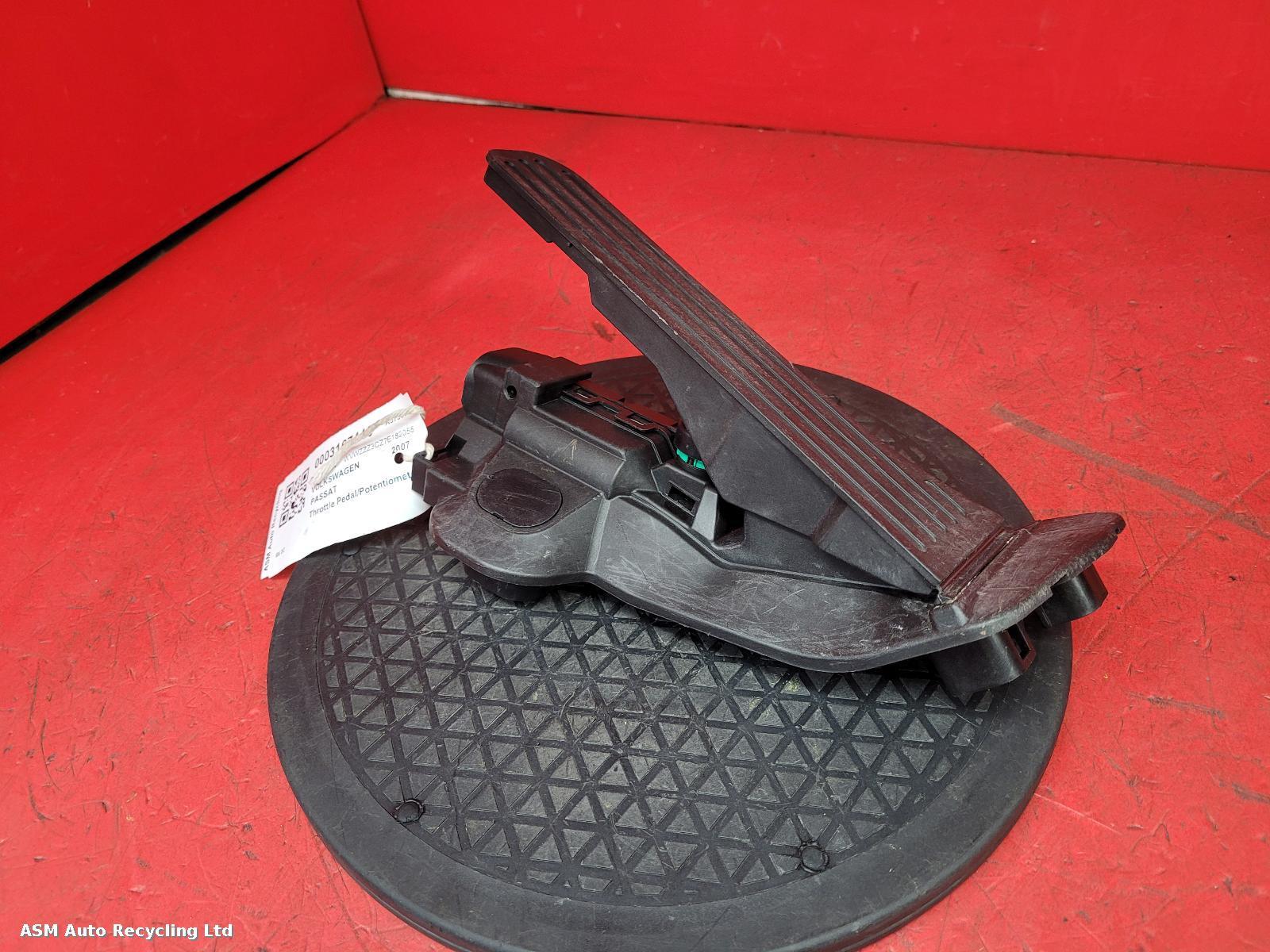 View Auto part Pedal Potentiometer Volkswagen Passat 2007