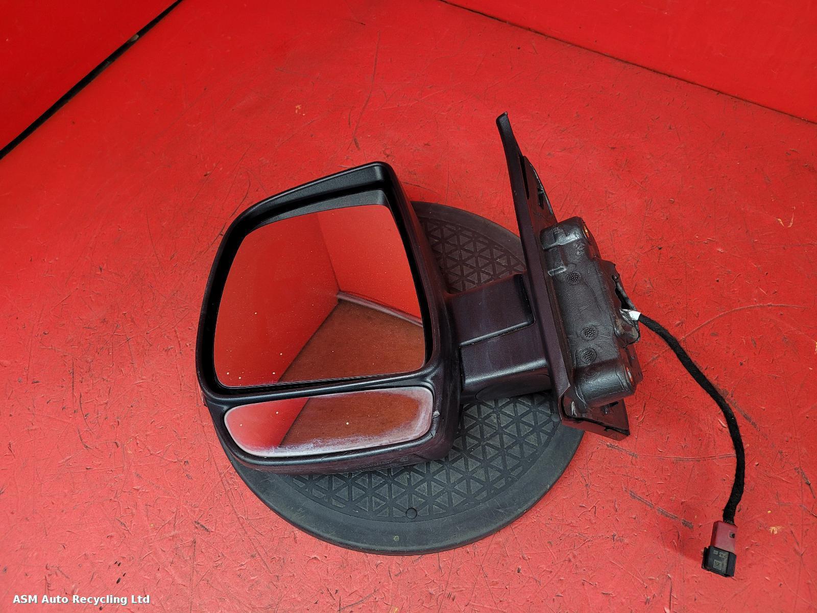 View Auto part L Door Mirror Fiat Doblo 2010