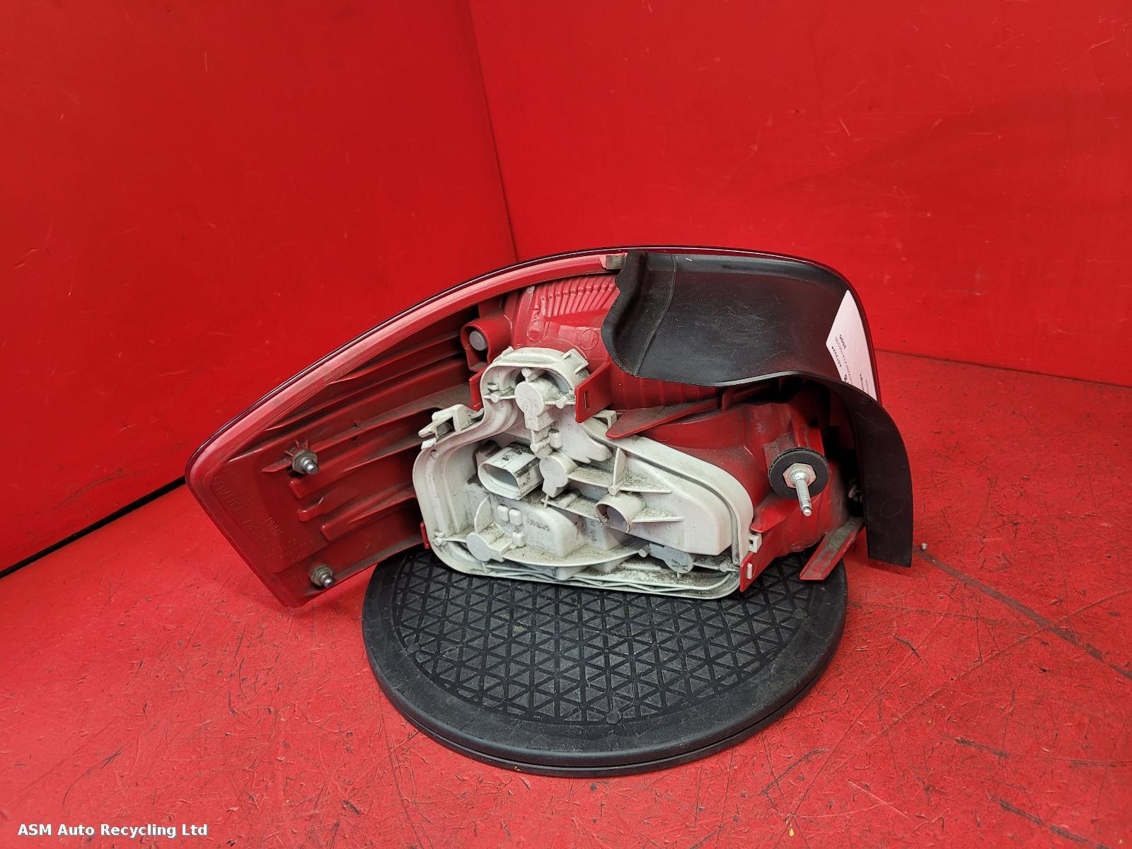 View Auto part R Taillight Audi A3 2006