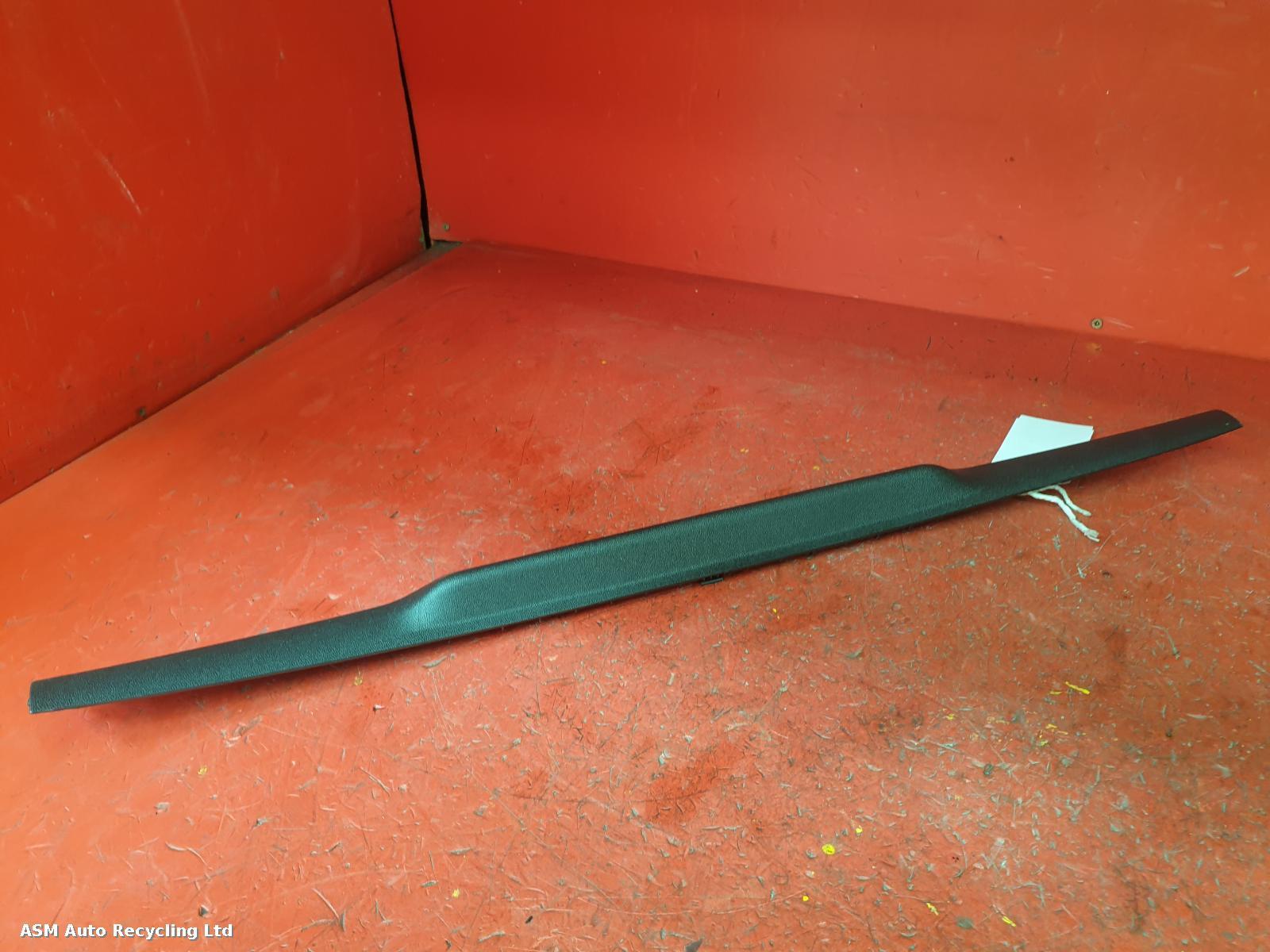 View Auto part High Level Stop Light Mini (bmw) Mini 2007