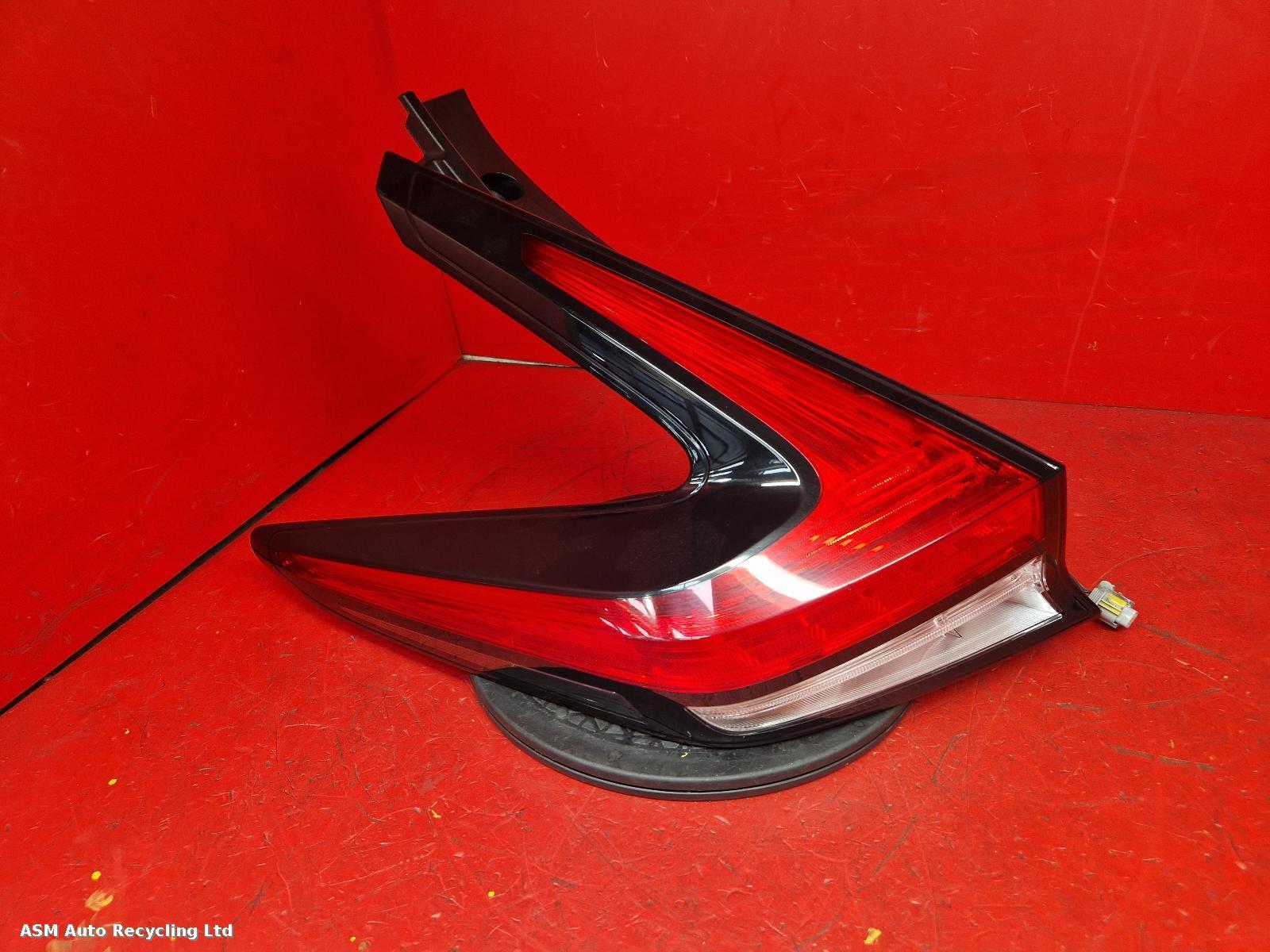 View Auto part L Taillight Nissan Leaf 2018