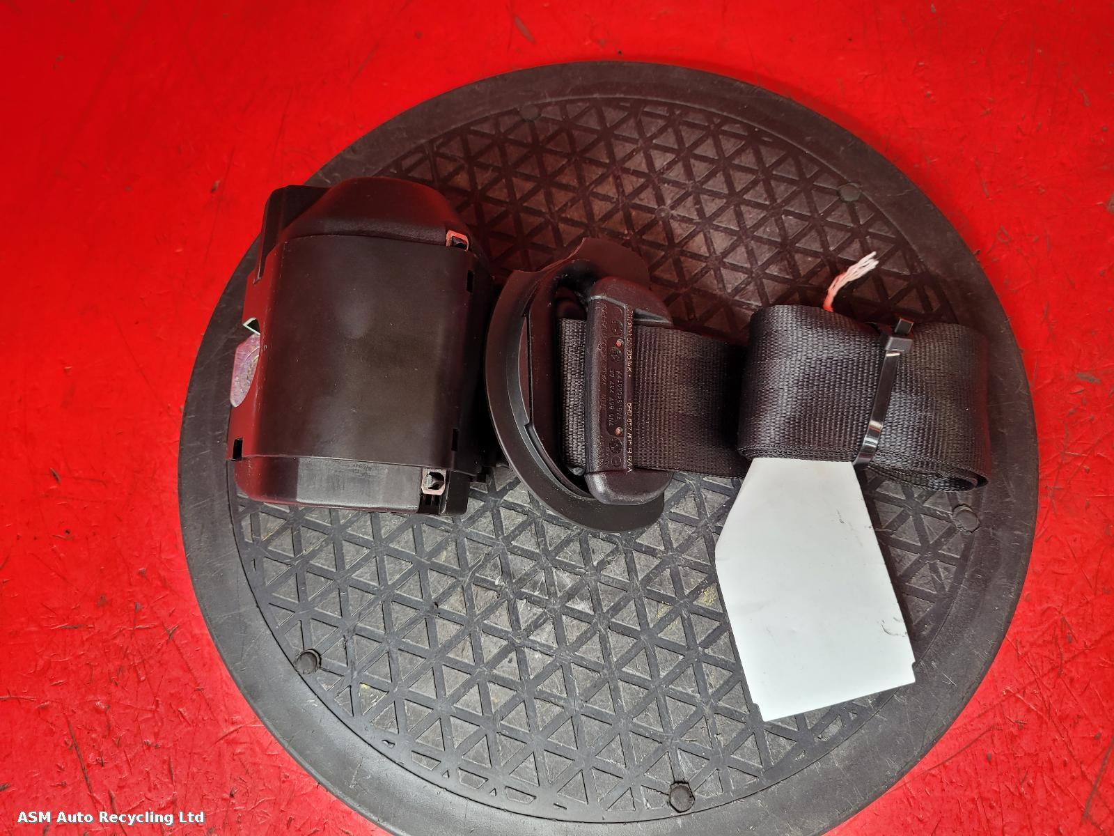 View Auto part Seat Belt Volkswagen Polo 2014