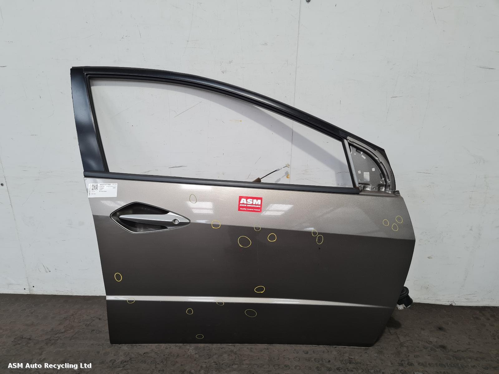 View Auto part R Front Door Honda Civic 2006