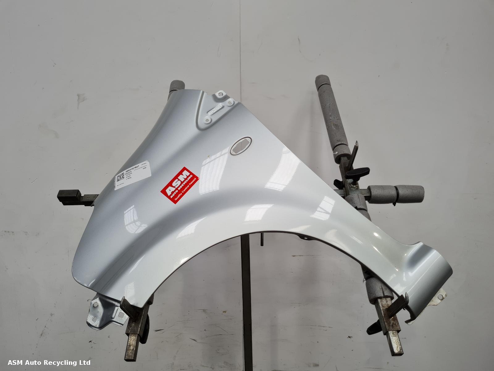 View Auto part L Wing Toyota Aygo 2008