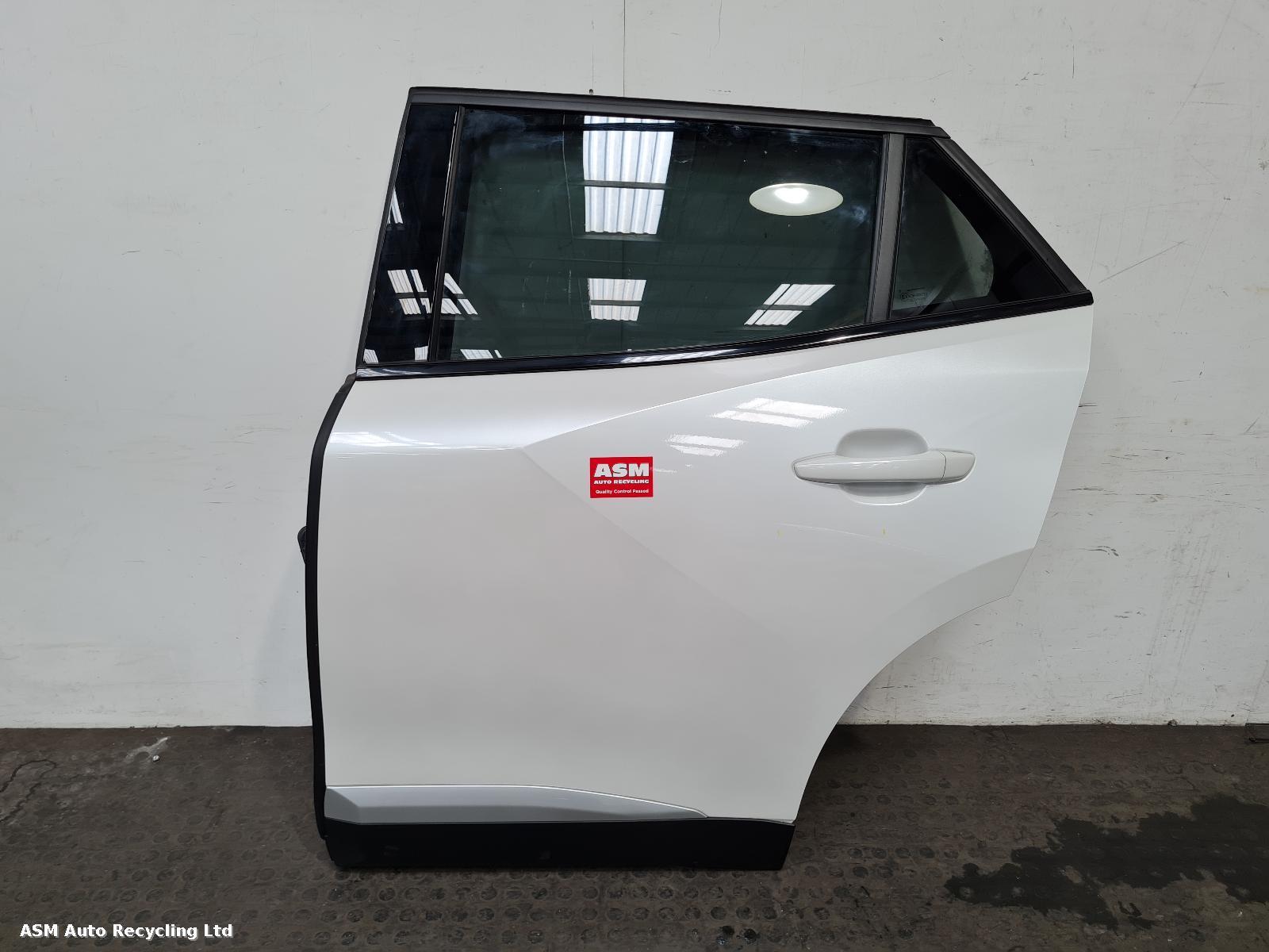 View Auto part L Rear Door Peugeot 2008 2024