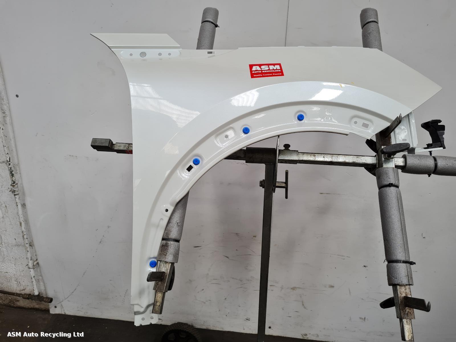 View Auto part R Wing Peugeot 2008 2024