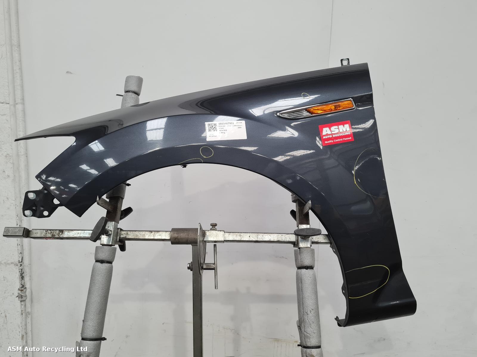 View Auto part L Wing Ford Mondeo 2009