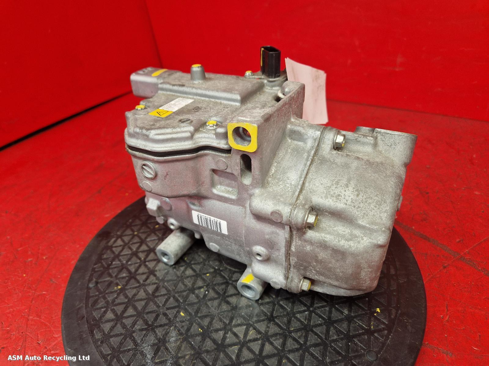 View Auto part Compressor Toyota Auris 2015