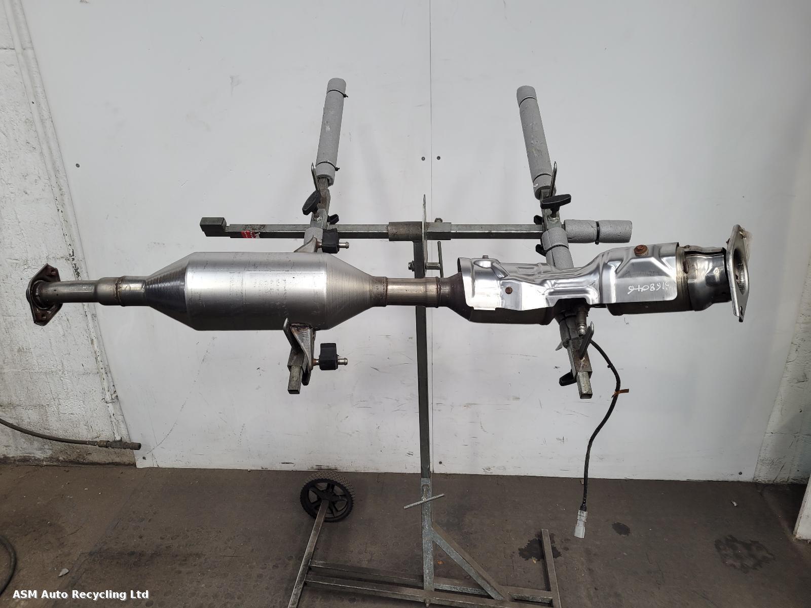 View Auto part Catalytic Converter Toyota Auris 2015