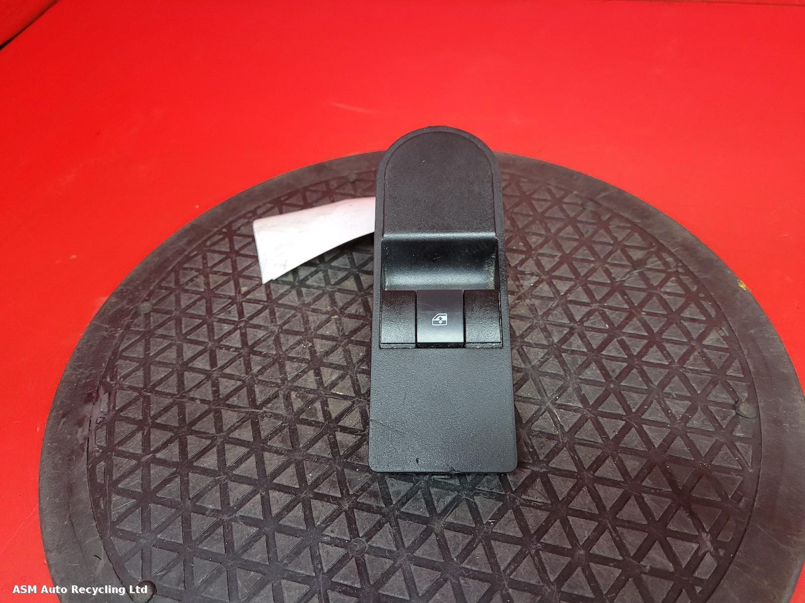 View Auto part Elect. Window Switch Vauxhall Astra 2006